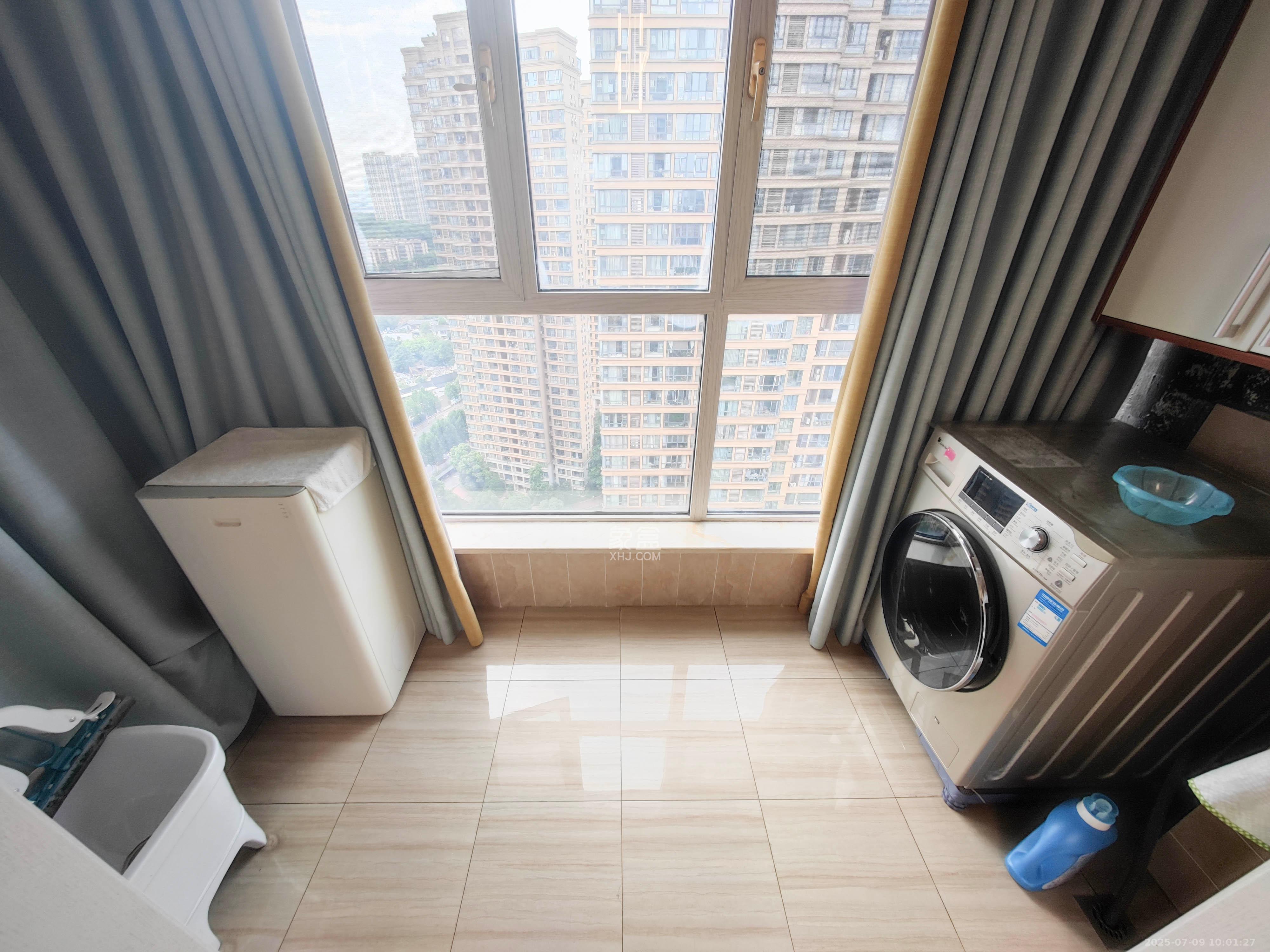 五矿万境水岸二期(五矿万境水岸和苑)  4室2厅2卫    268.0万 五矿万境水岸二期(五矿万境水岸和苑)  4室2厅2卫    268.0万阳台