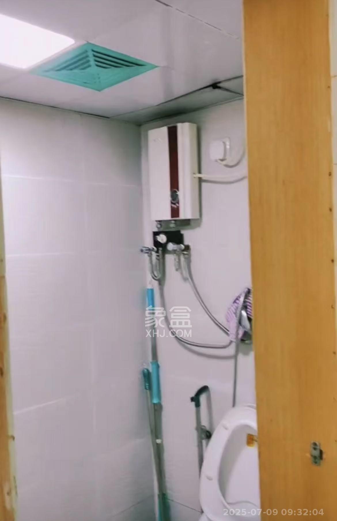 长城华都 2室2厅1卫 2000.0元/月 长城华都 2室2厅1卫 2000.0元/月室内图