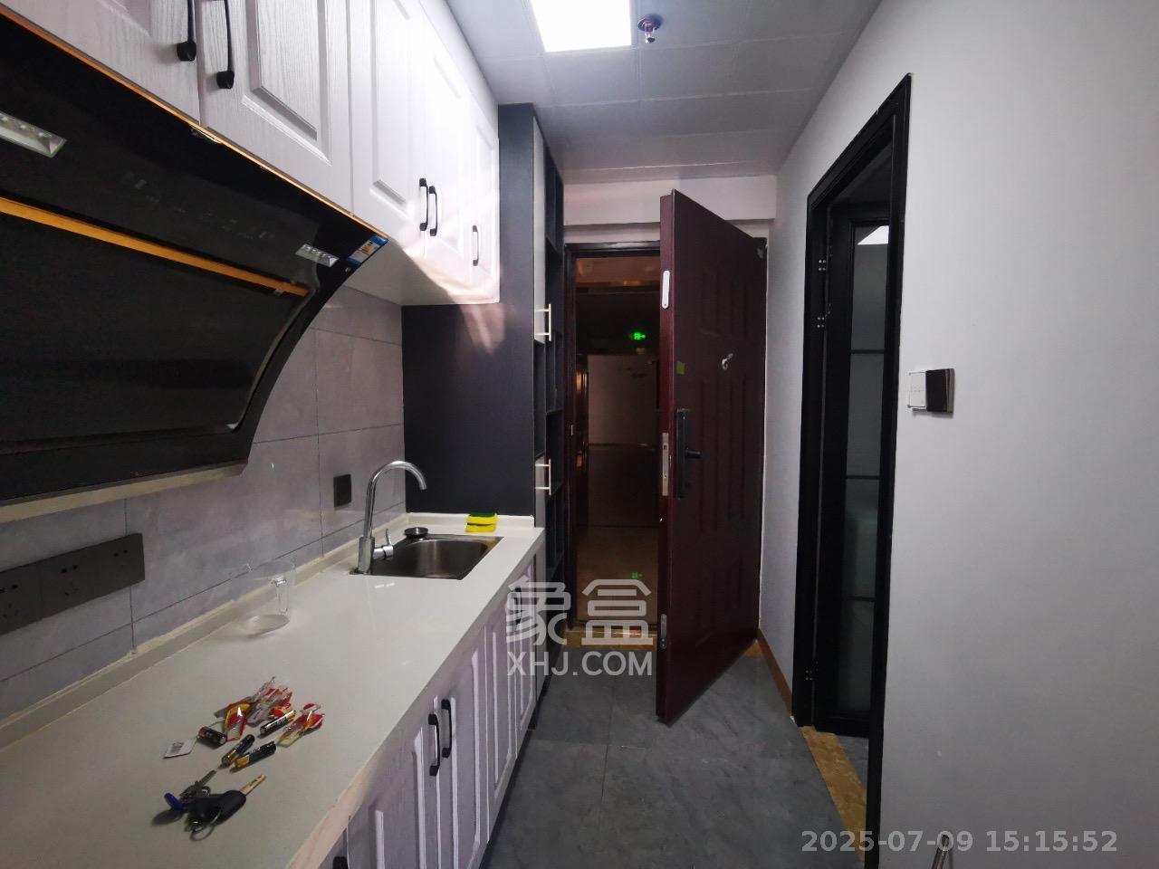 保利麓谷林语I区  1室1厅1卫   1600.00元/月室内图