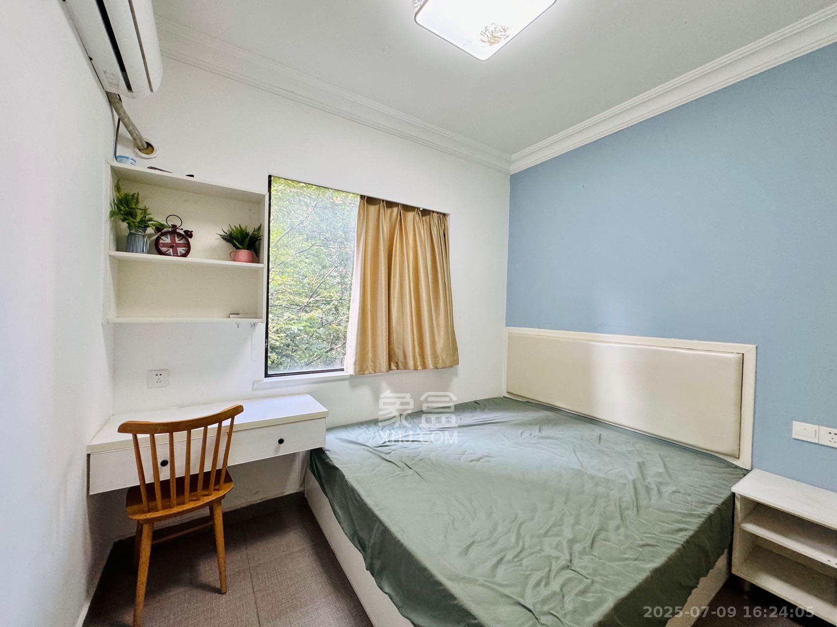 德润小区(丰升德润小区) 3室1厅1卫 2000.0元/月 德润小区(丰升德润小区) 3室1厅1卫 2000.0元/月室内图