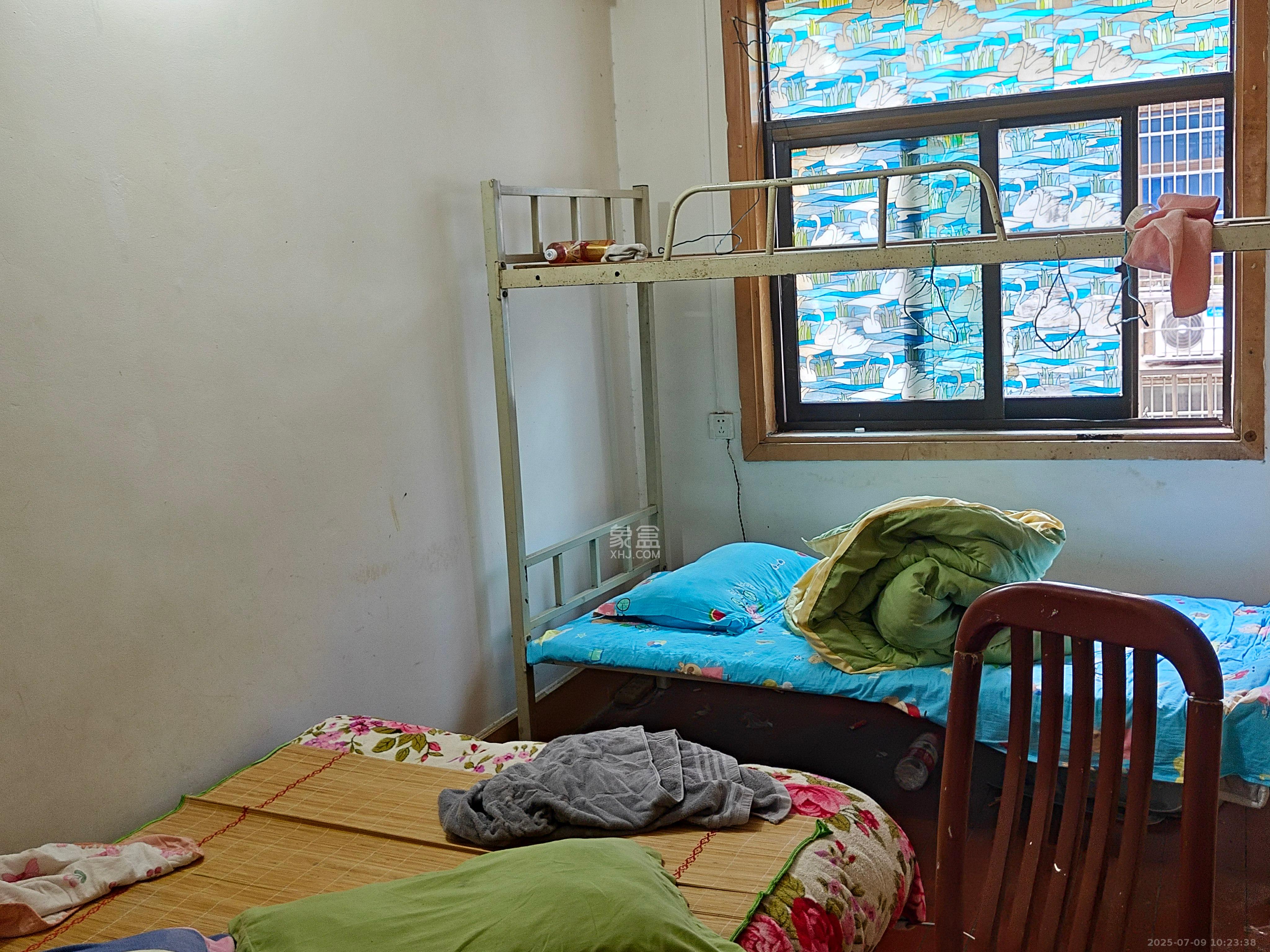 吉景小区  3室2厅1卫    2200.0元/月室内图