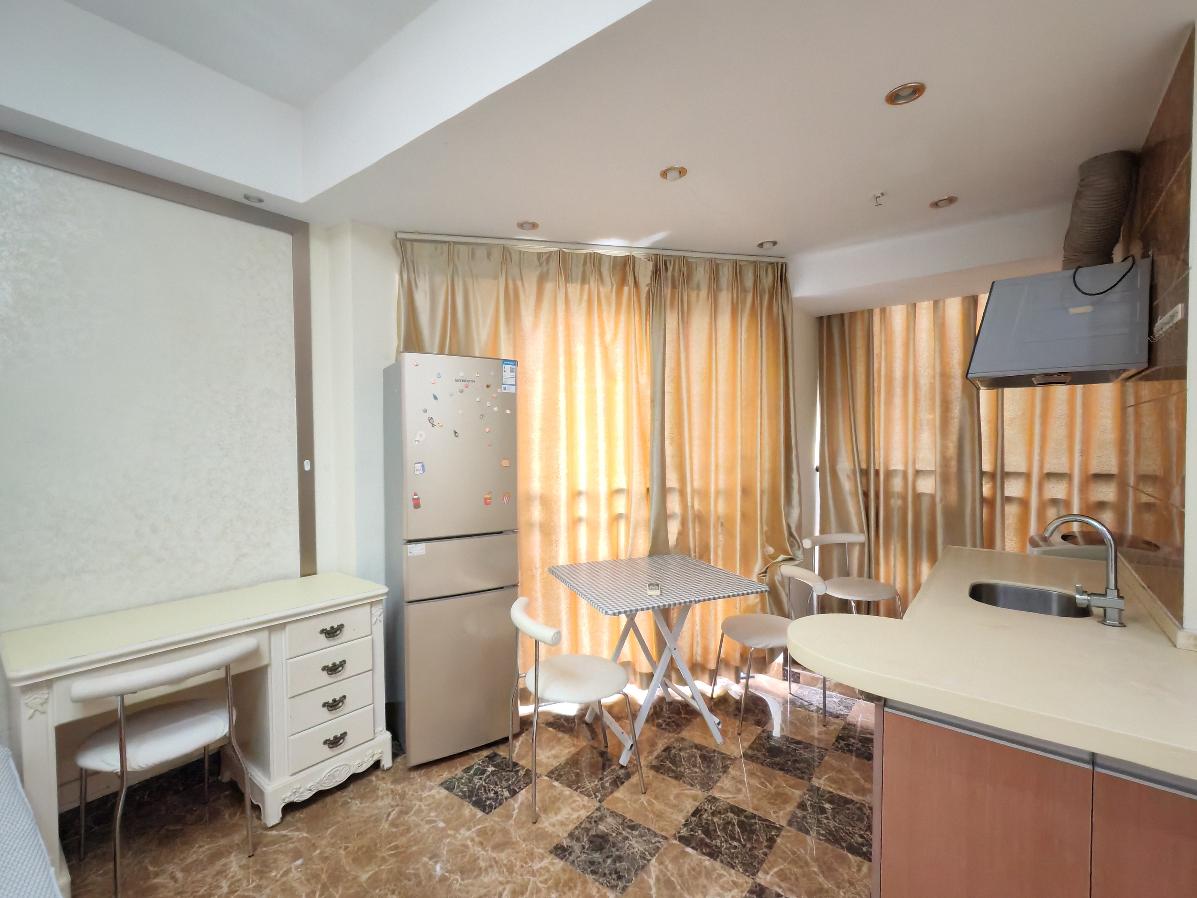 正大豪庭 1室1厅1卫 1700.0元/月 正大豪庭 1室1厅1卫 1700.0元/月室内图