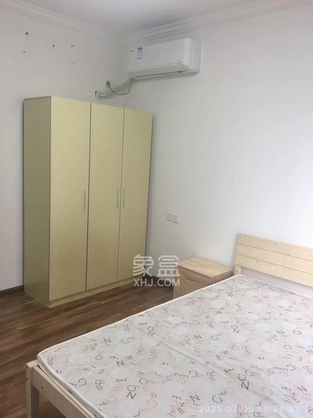 梅溪湖合能璞丽  3室2厅2卫   2400.00元/月室内图