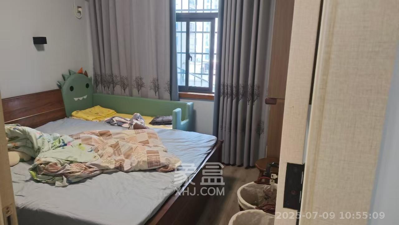 华侨假日中心（晟华苑）  2室2厅1卫   2700.00元/月室内图
