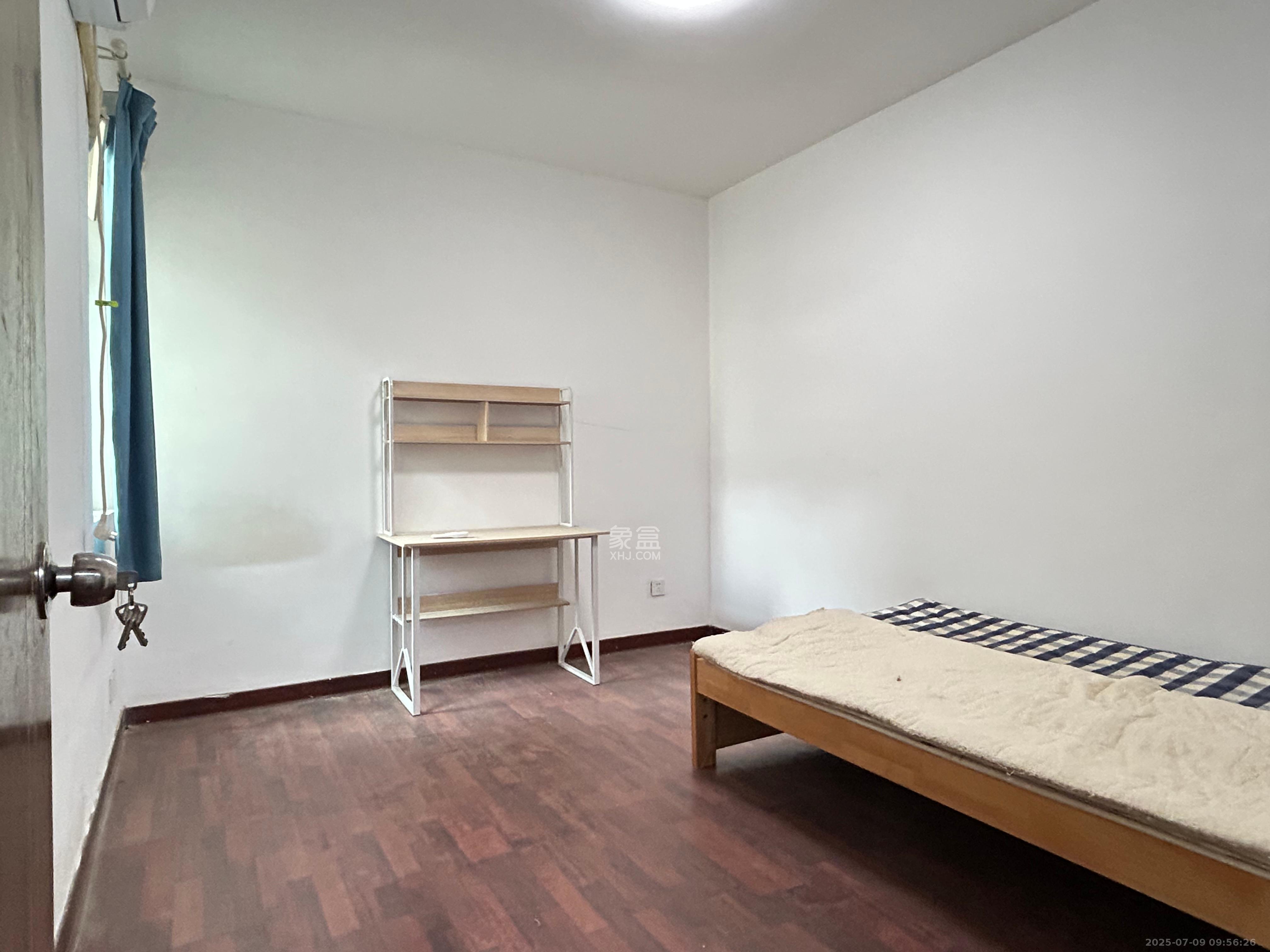 银晟花园  3室2厅1卫   2000.00元/月室内图