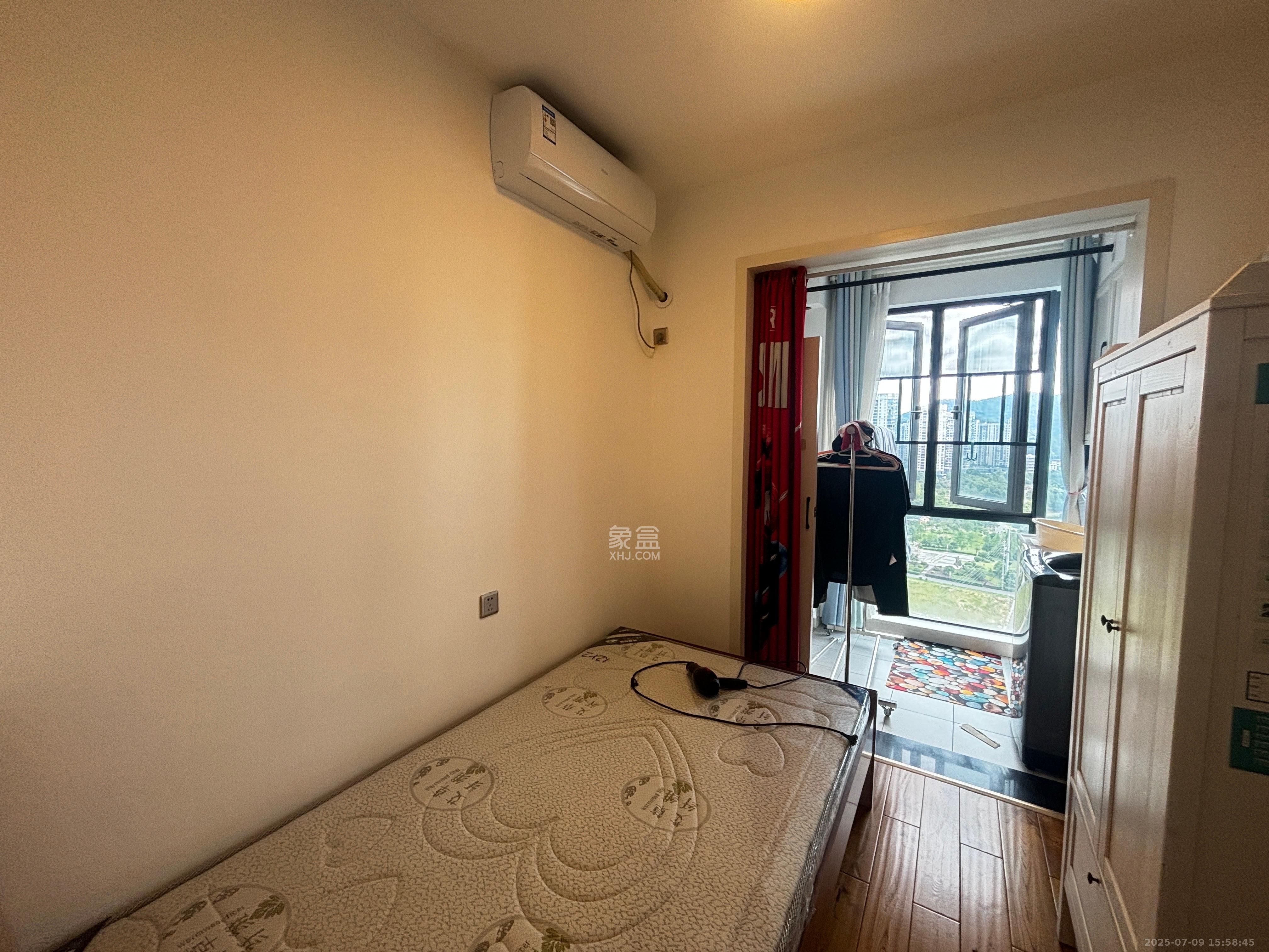 蓝光雍锦阁  1室1厅1卫    800.0元/月 蓝光雍锦阁  1室1厅1卫    800.0元/月室内图