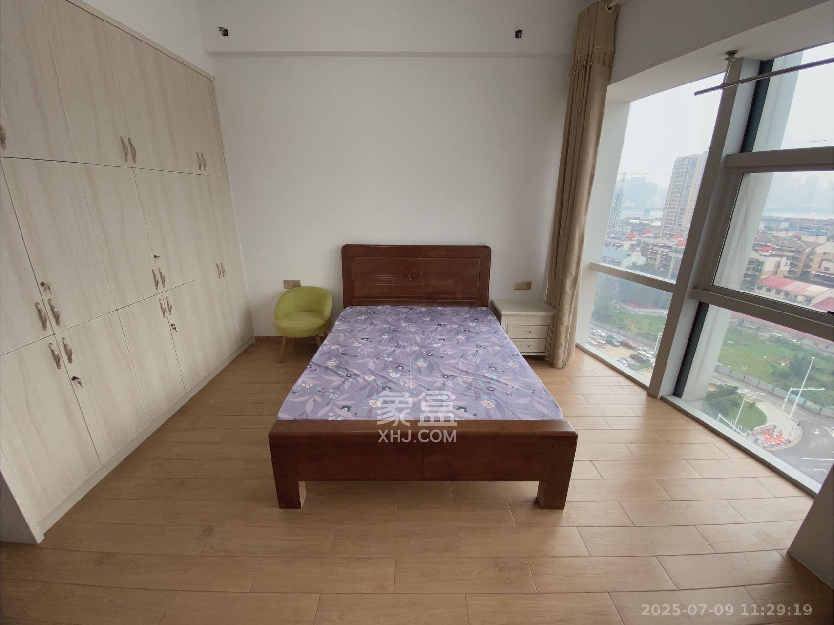 宇成开福广场 1室1厅1卫 1700.0元/月 宇成开福广场 1室1厅1卫 1700.0元/月室内图