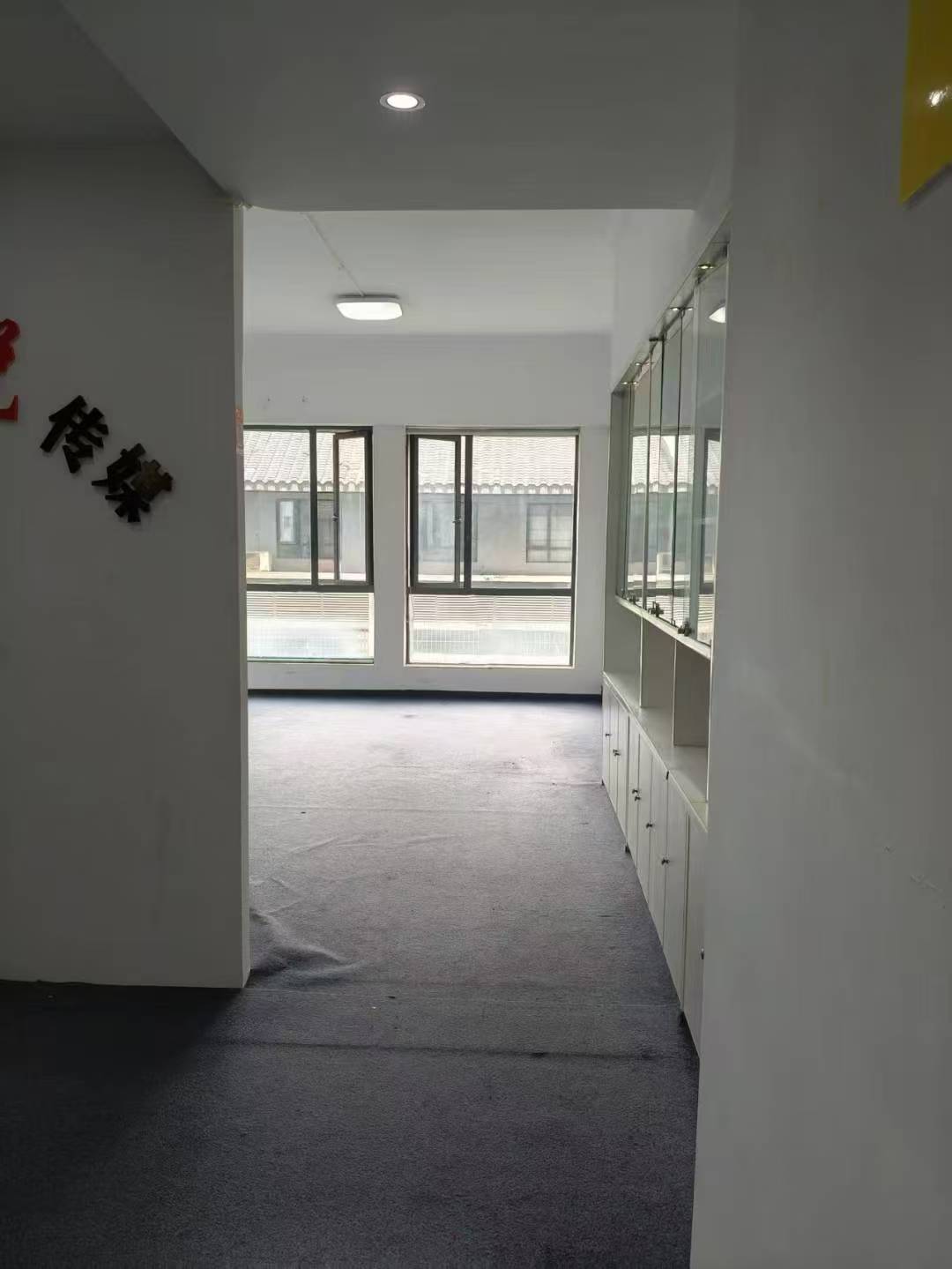 中商广场   112.0㎡     2500.00元/月室内图