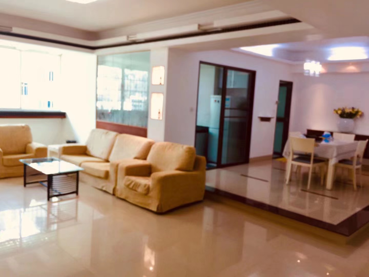 矿冶大厦 3室2厅2卫 2800.0元/月 矿冶大厦 3室2厅2卫 2800.0元/月室内图