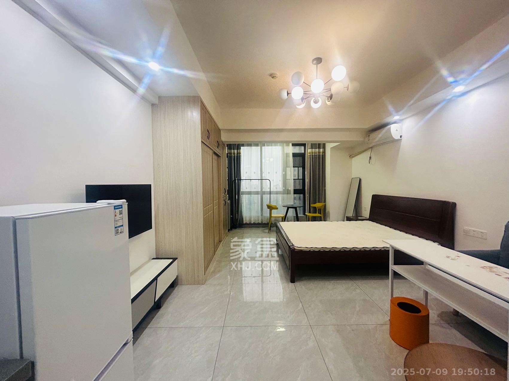 C-park天悦城(紫檀溪苑二期) 1室1厅1卫 1600.0元/月 C-park天悦城(紫檀溪苑二期) 1室1厅1卫 1600.0元/月室内图