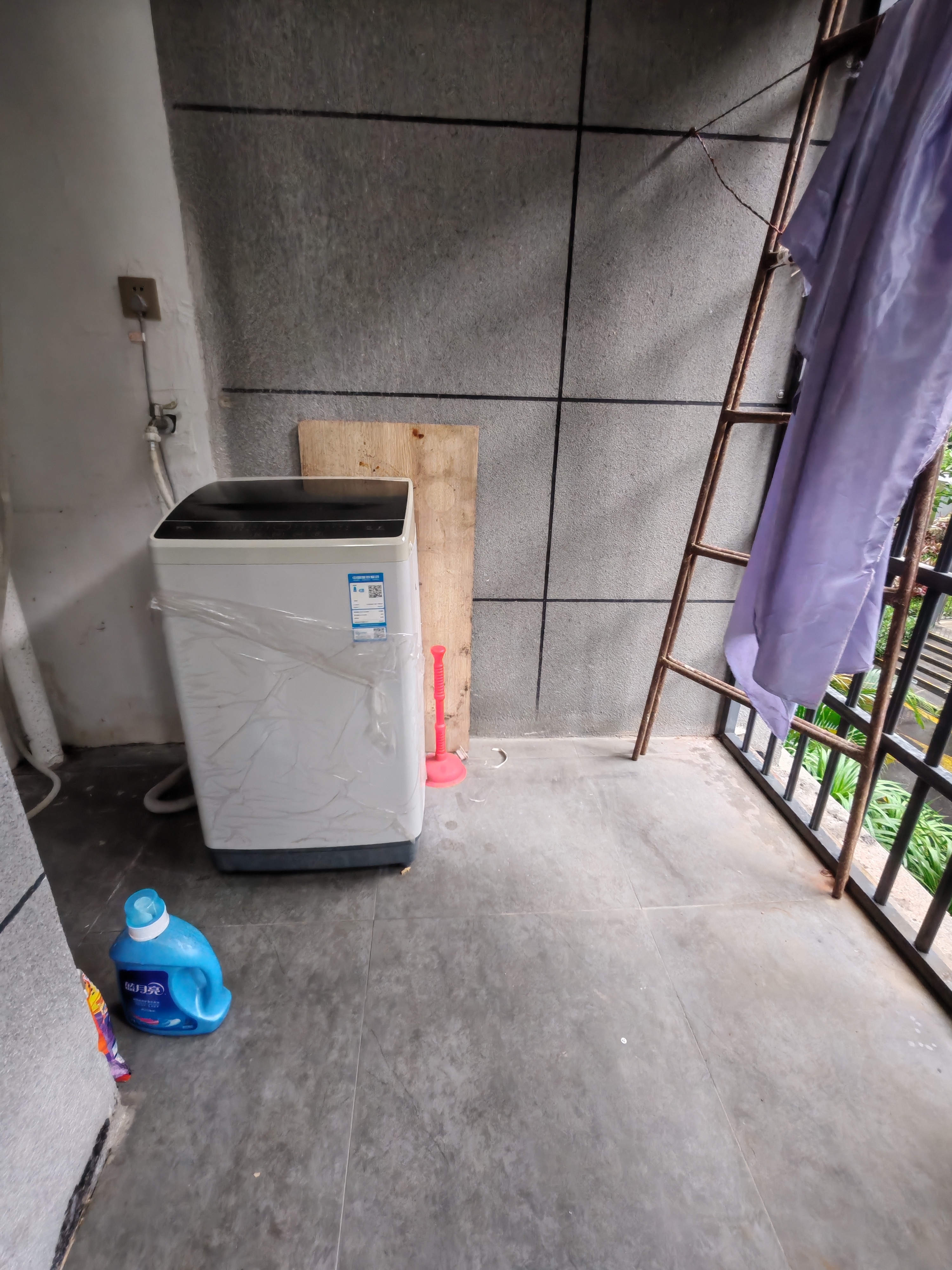 天街华府（海南新天地）  2室2厅1卫   3200.00元/月室内图