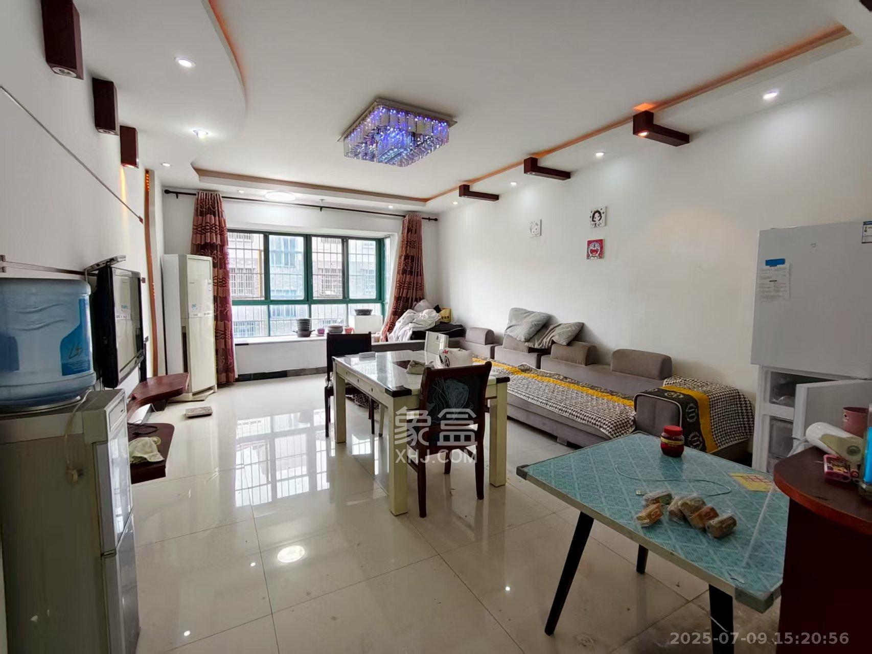 水印康桥  4室2厅2卫    1080.0元/月 水印康桥  4室2厅2卫    1080.0元/月室内图