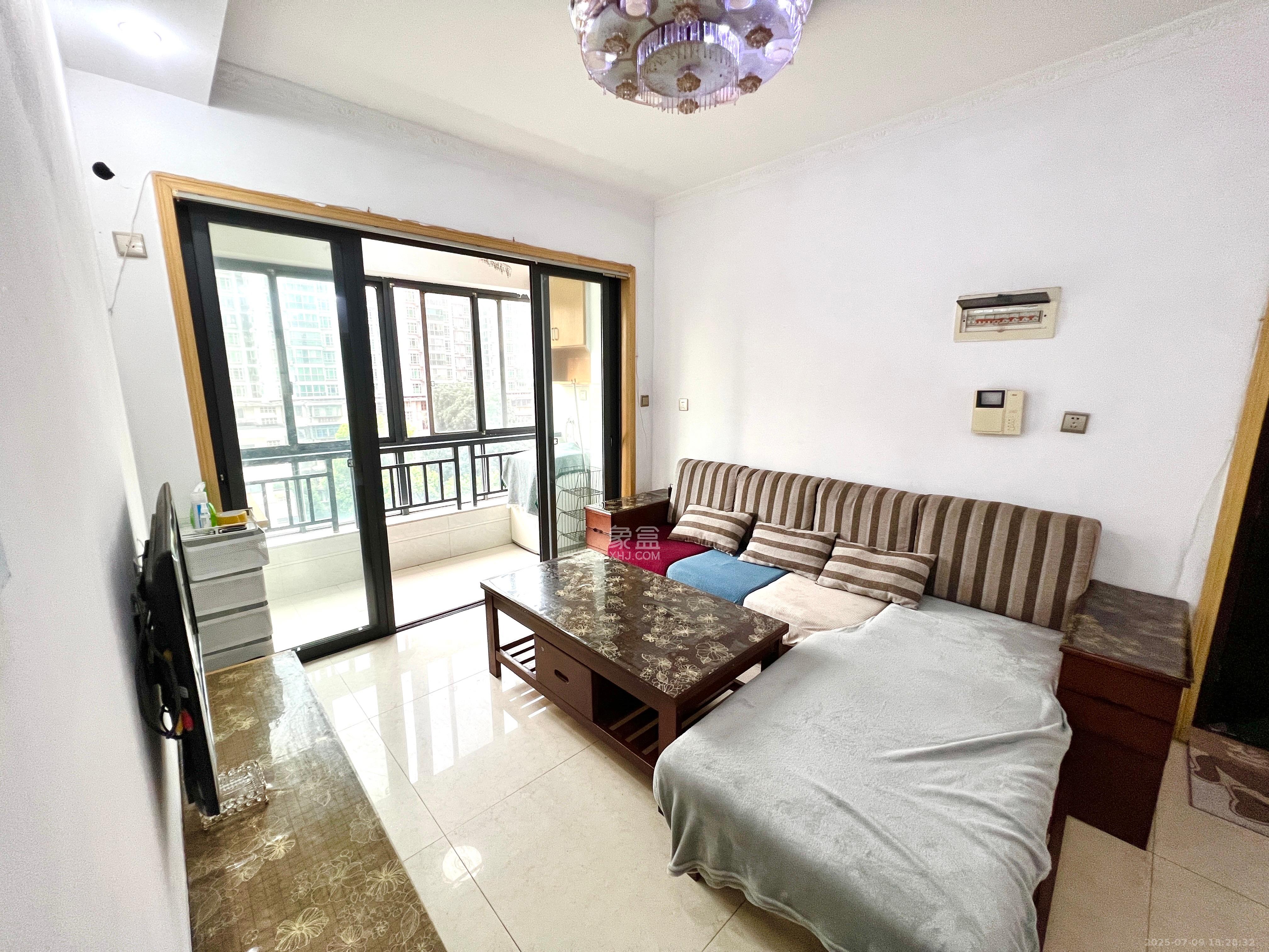 兰亭优壳(隽峰苑) 2室1厅1卫 2100.0元/月 兰亭优壳(隽峰苑) 2室1厅1卫 2100.0元/月室内图