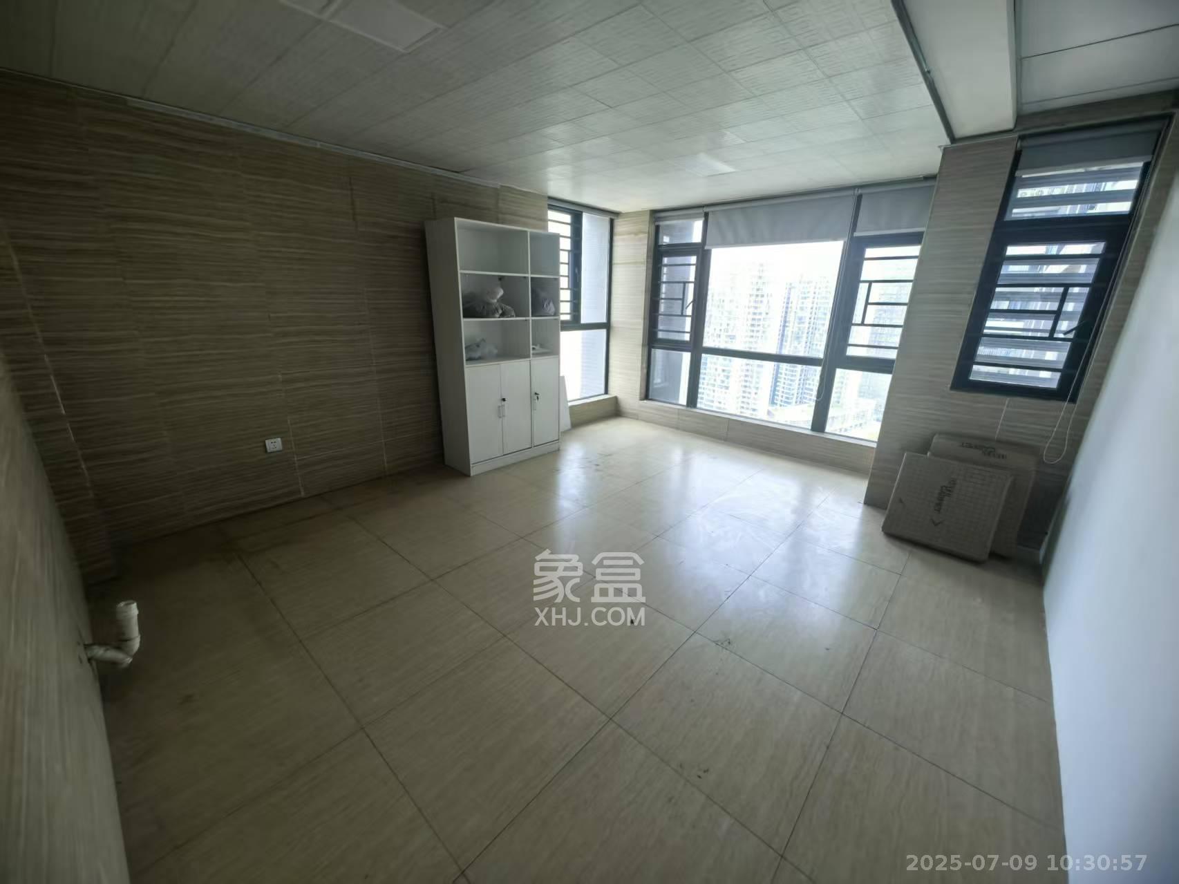 华翼府   540.0㎡      10000.0元/月室内图