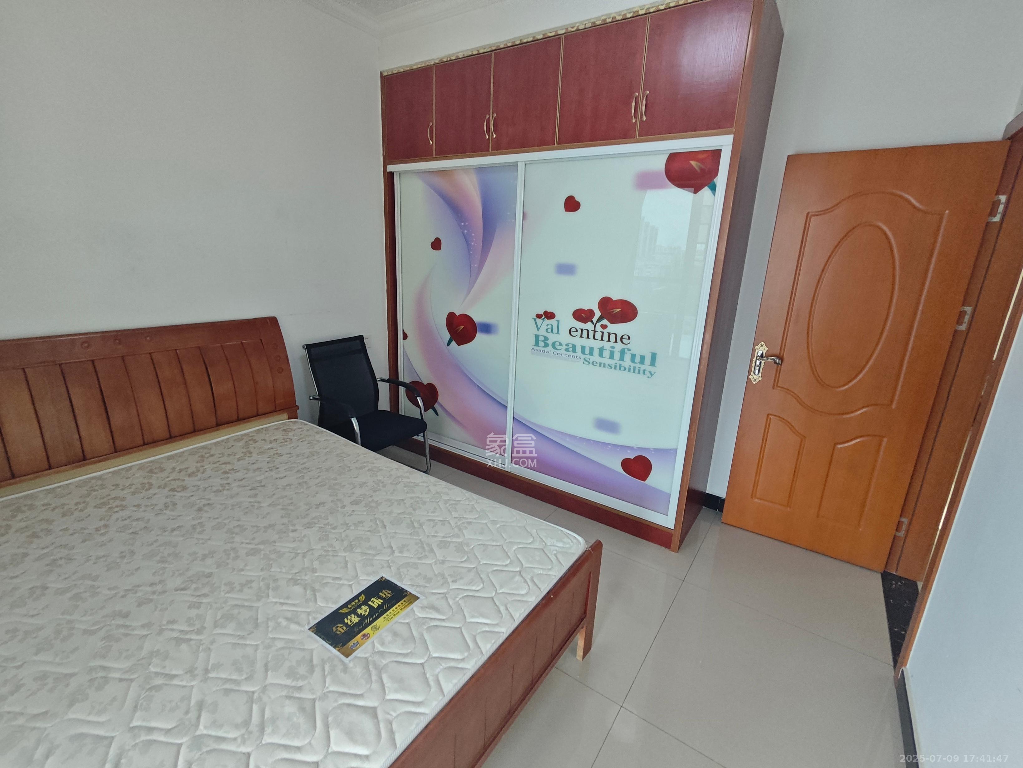 万里时代 2室1厅1卫 2100.0元/月 万里时代 2室1厅1卫 2100.0元/月室内图