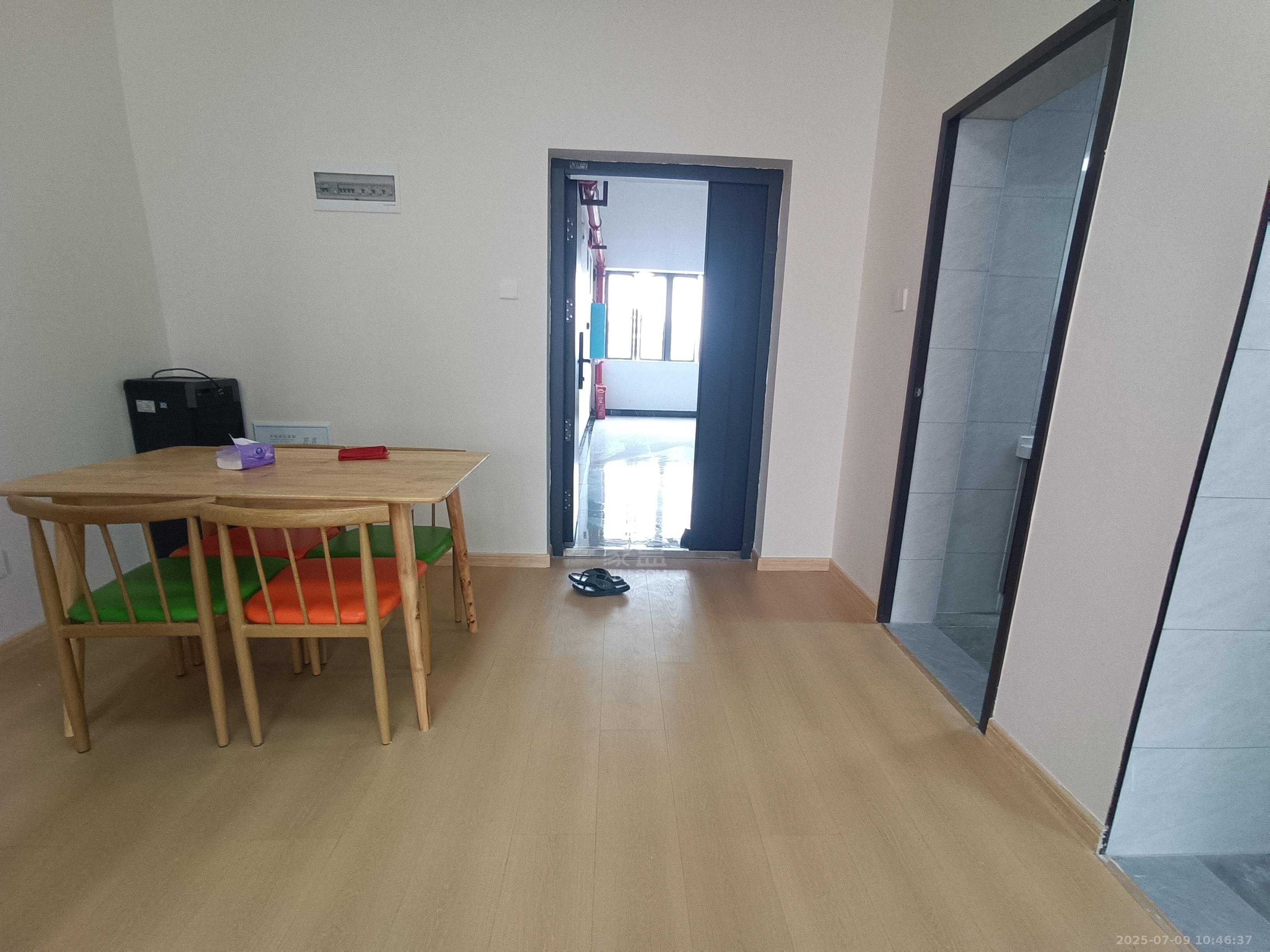 型格建宁翰府 2室2厅1卫 1600.0元/月 型格建宁翰府 2室2厅1卫 1600.0元/月室内图