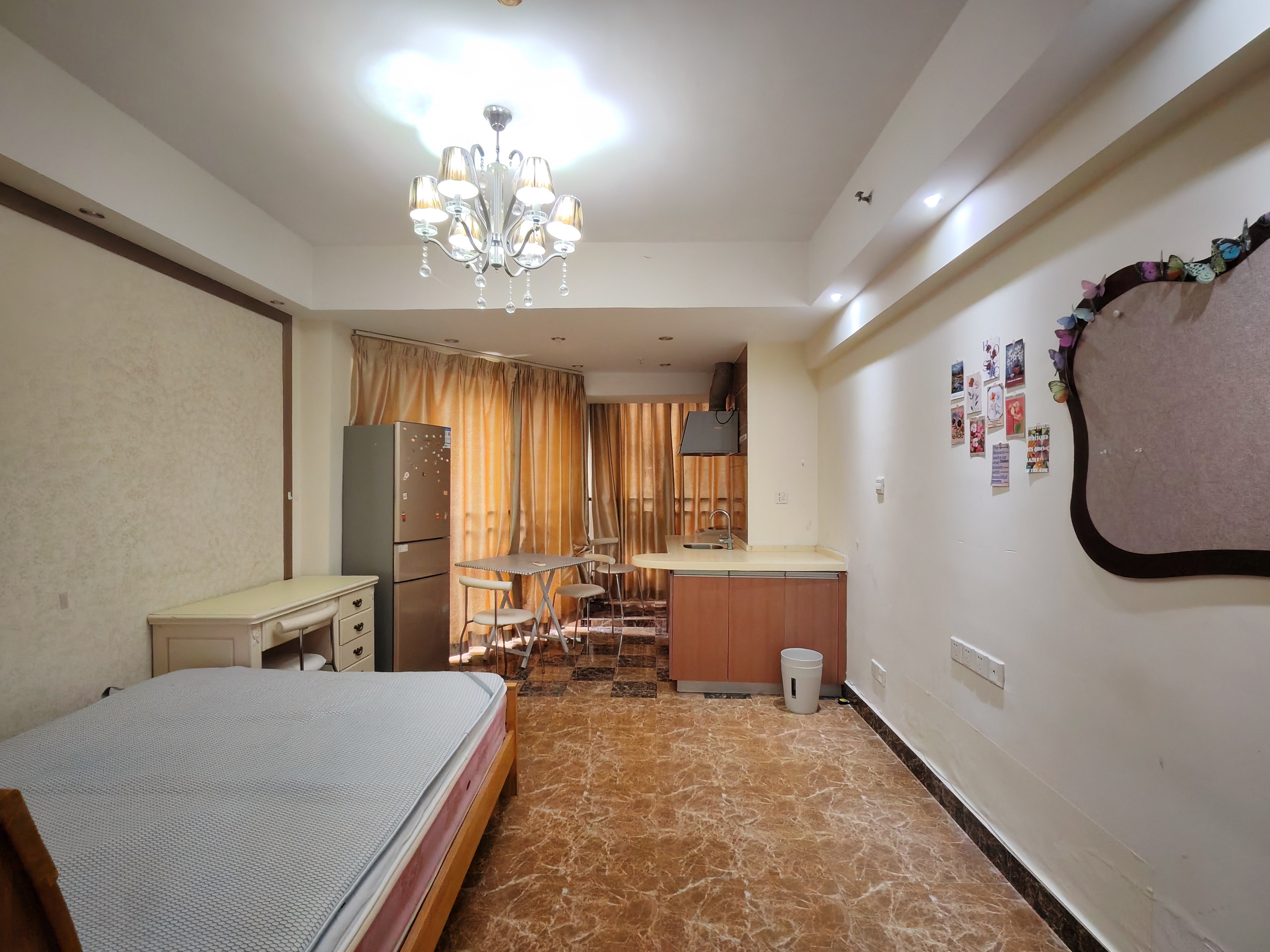 正大豪庭 1室1厅1卫 1700.0元/月 正大豪庭 1室1厅1卫 1700.0元/月室内图