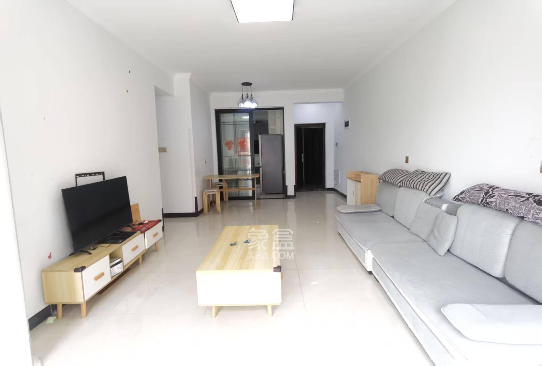 乾源国际  3室2厅2卫    2000.0元/月 乾源国际  3室2厅2卫    2000.0元/月室内图