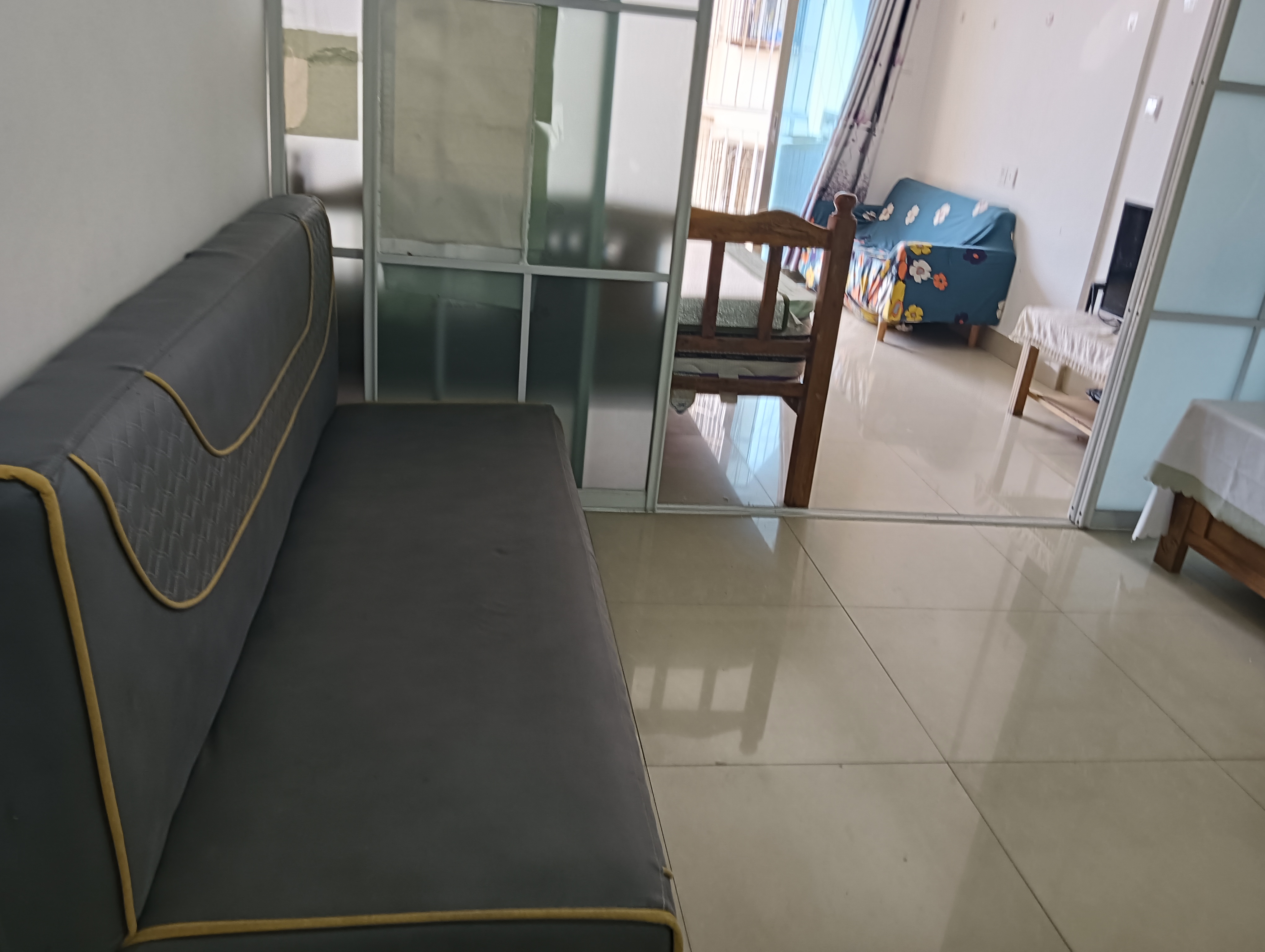 海发大厦 1室0厅0卫 1500.00元/月 海发大厦 1室0厅0卫 1500.00元/月室内图