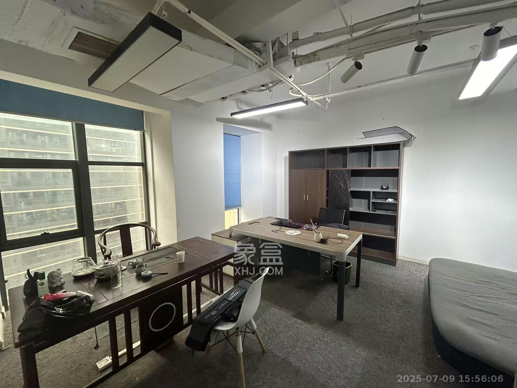 蓝湾国际广场 1室1厅1卫 3000.0元/月 蓝湾国际广场 1室1厅1卫 3000.0元/月室内图