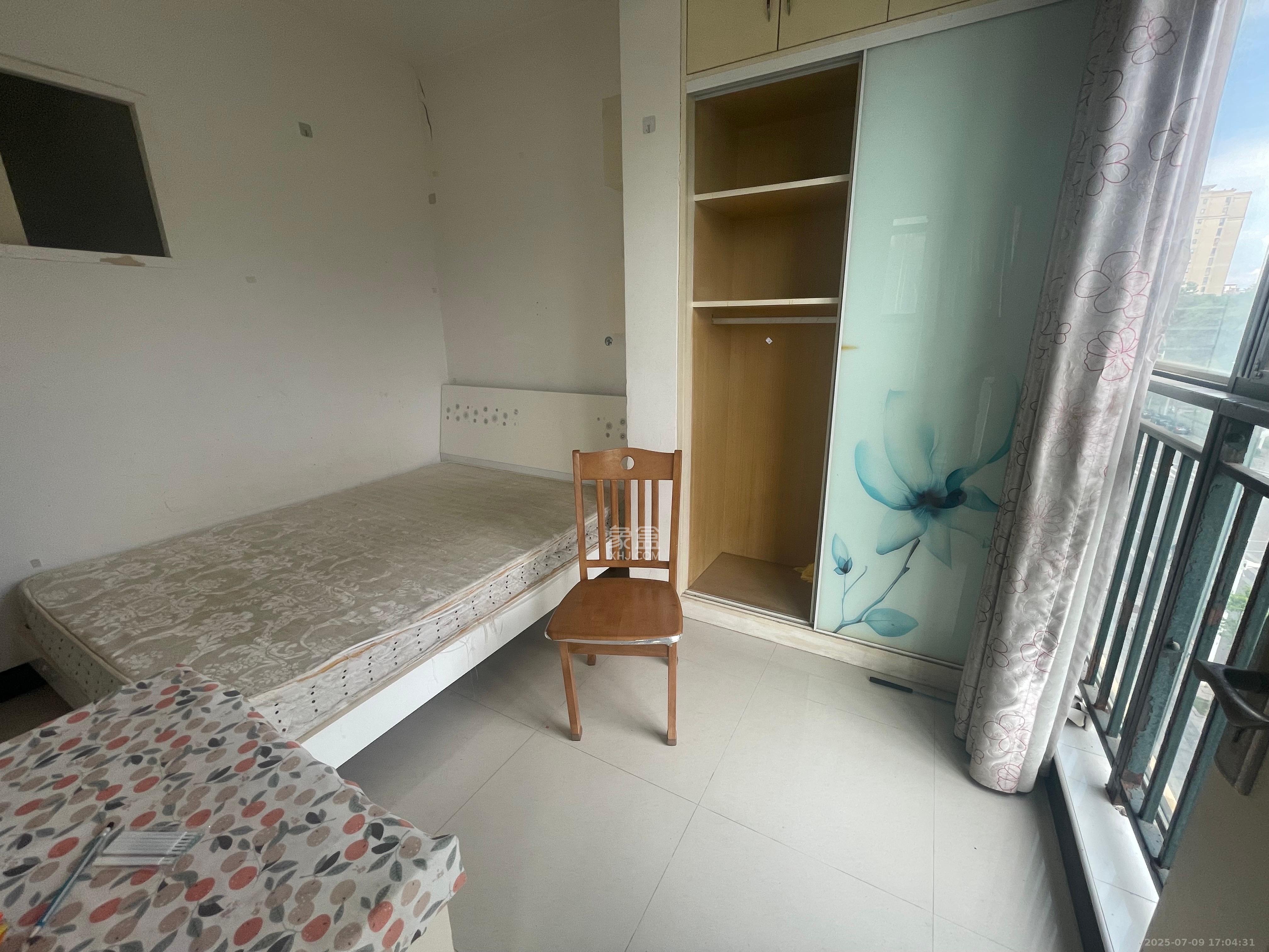 天城尚品 2室2厅1卫 1400.0元/月 天城尚品 2室2厅1卫 1400.0元/月室内图