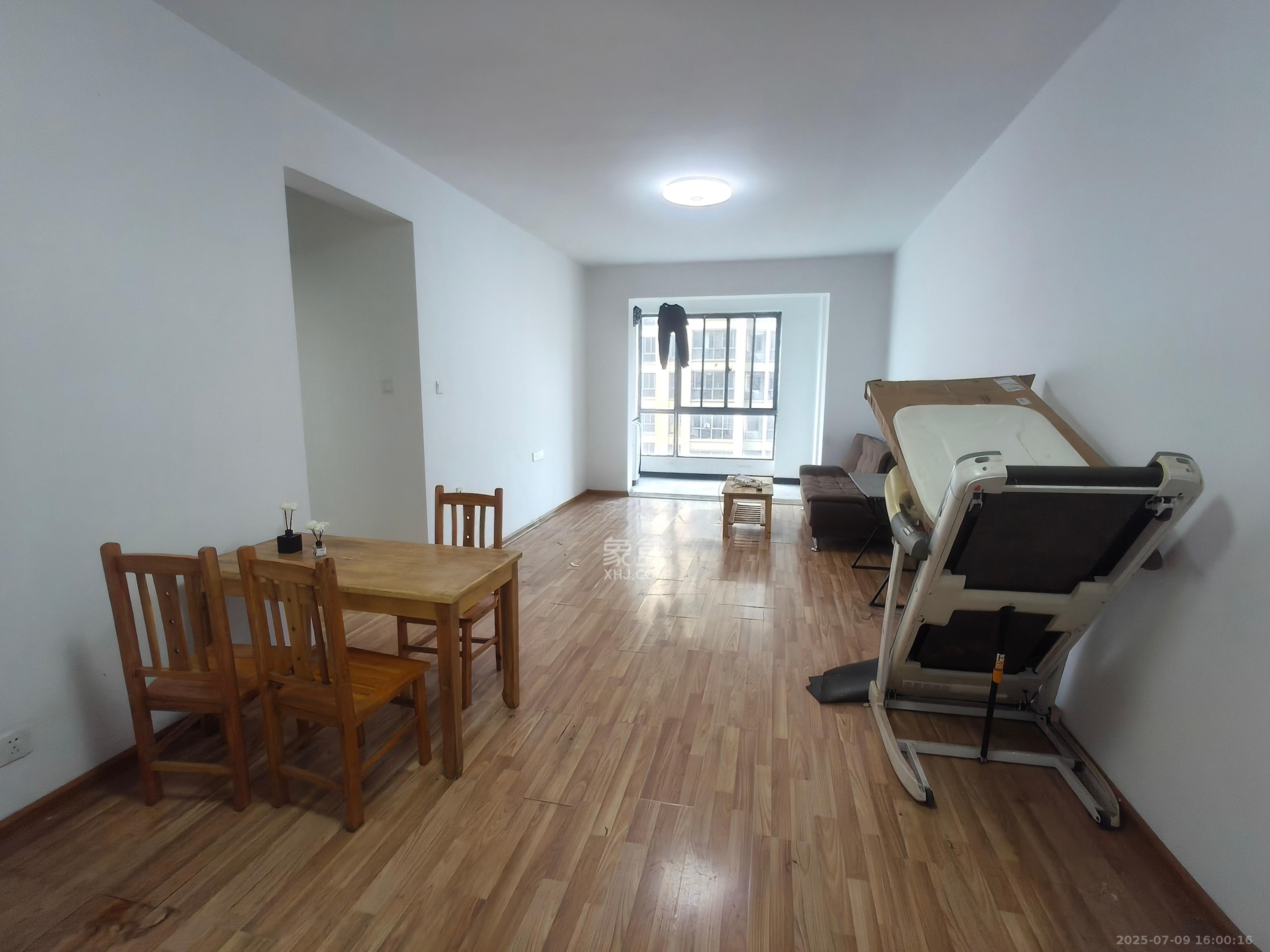 碧桂园南城首府(东宸林海) 3室2厅1卫 1700.0元/月 碧桂园南城首府(东宸林海) 3室2厅1卫 1700.0元/月室内图