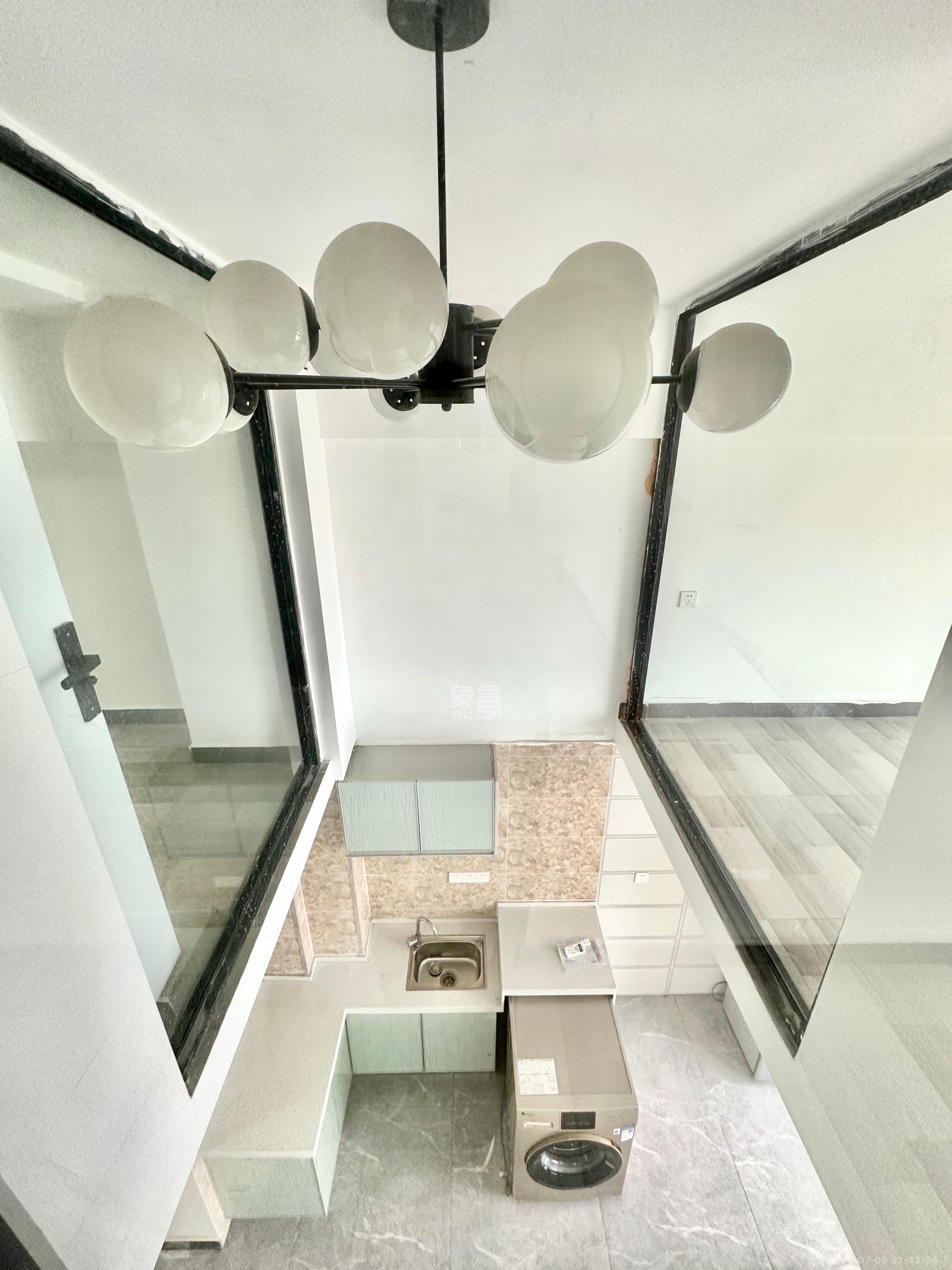 弘坤云寓  2室2厅1卫    2200.0元/月室内图