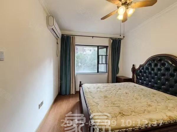 好莱城(弘德西街) 4室2厅2卫 2800.0元/月 好莱城(弘德西街) 4室2厅2卫 2800.0元/月室内图