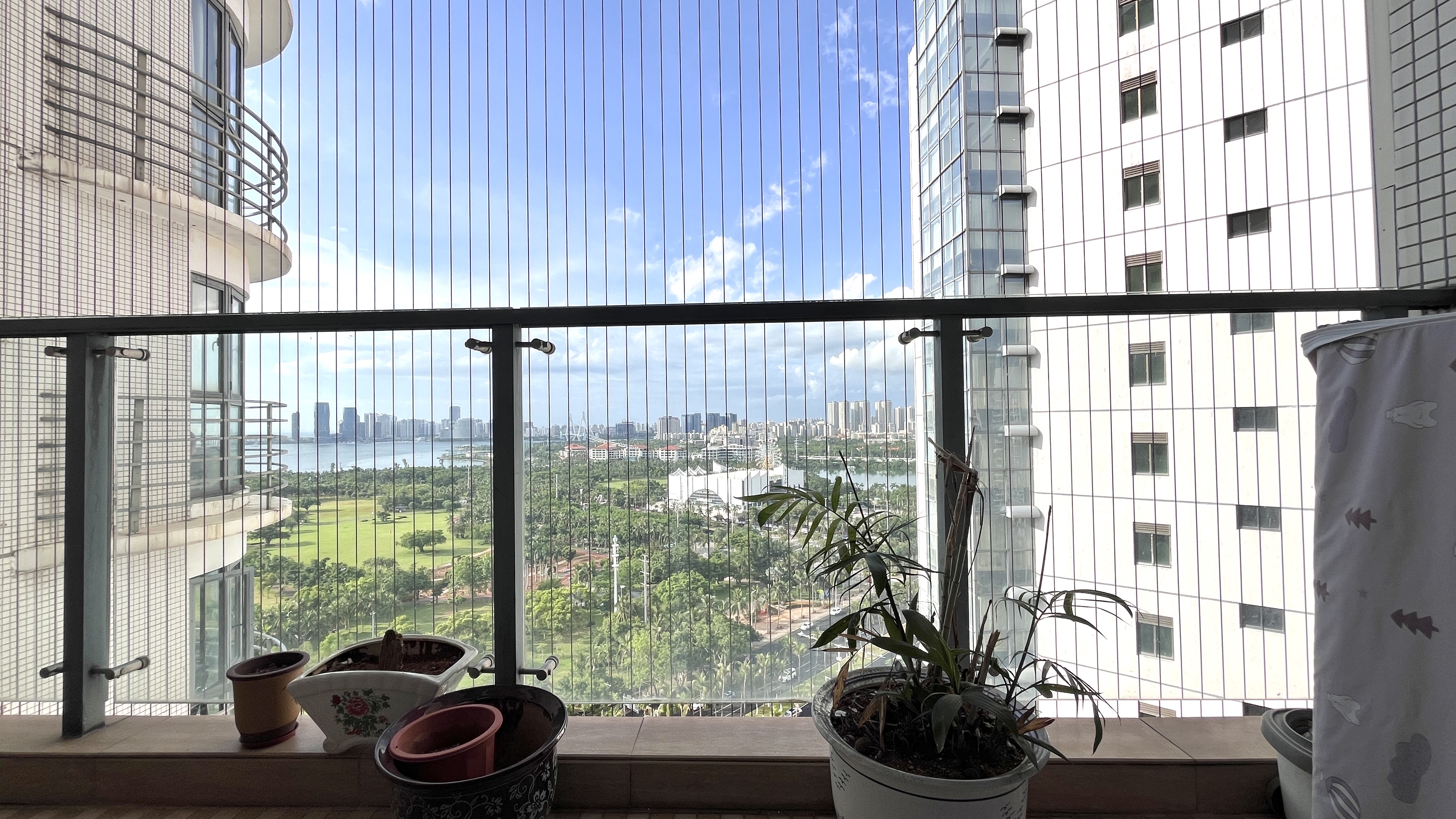 宝华海景  3室2厅1卫   6000.00元/月室内图