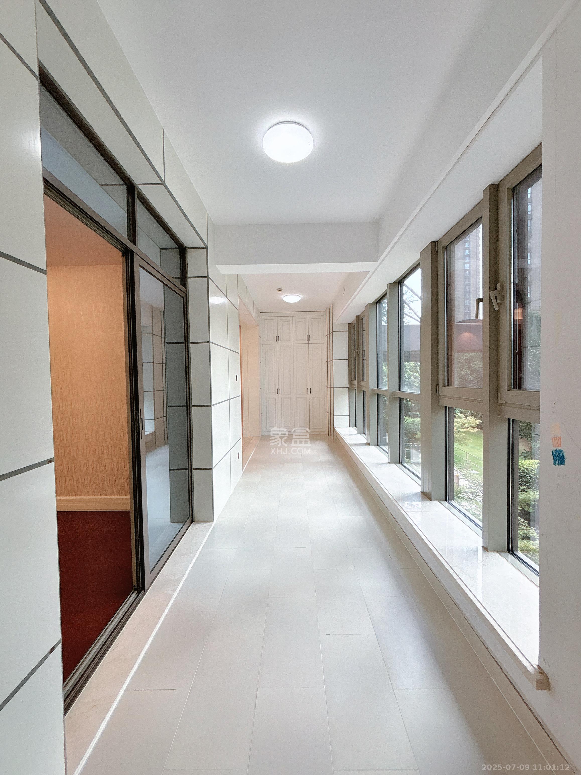 梅溪湖金茂府(金茂广场)(金茂览秀城) 4室2厅2卫 6200.0元/月 梅溪湖金茂府(金茂广场)(金茂览秀城) 4室2厅2卫 6200.0元/月室内图