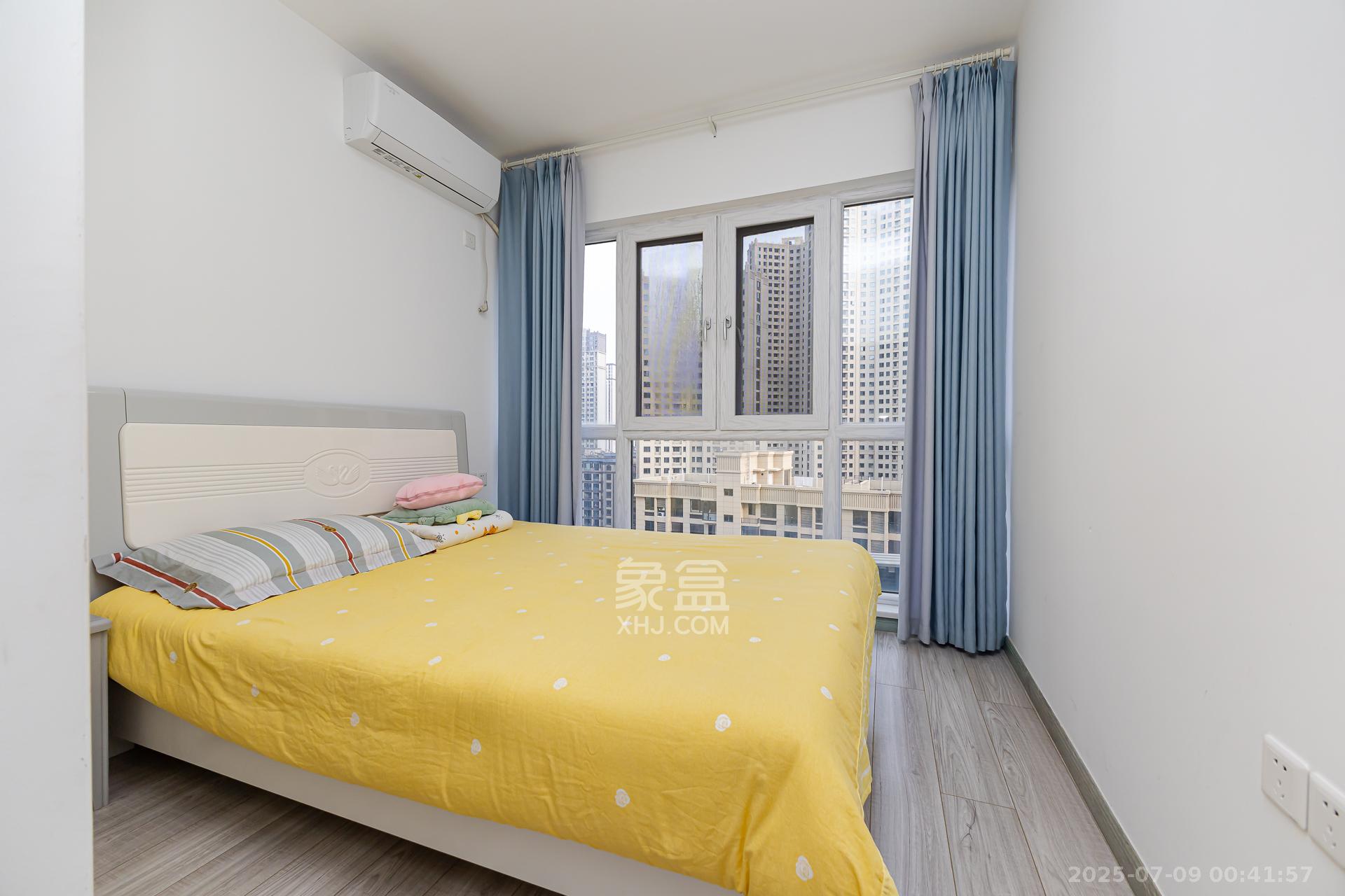 勤诚达境界城 3室2厅2卫 88.0万 勤诚达境界城 3室2厅2卫 88.0万卧室