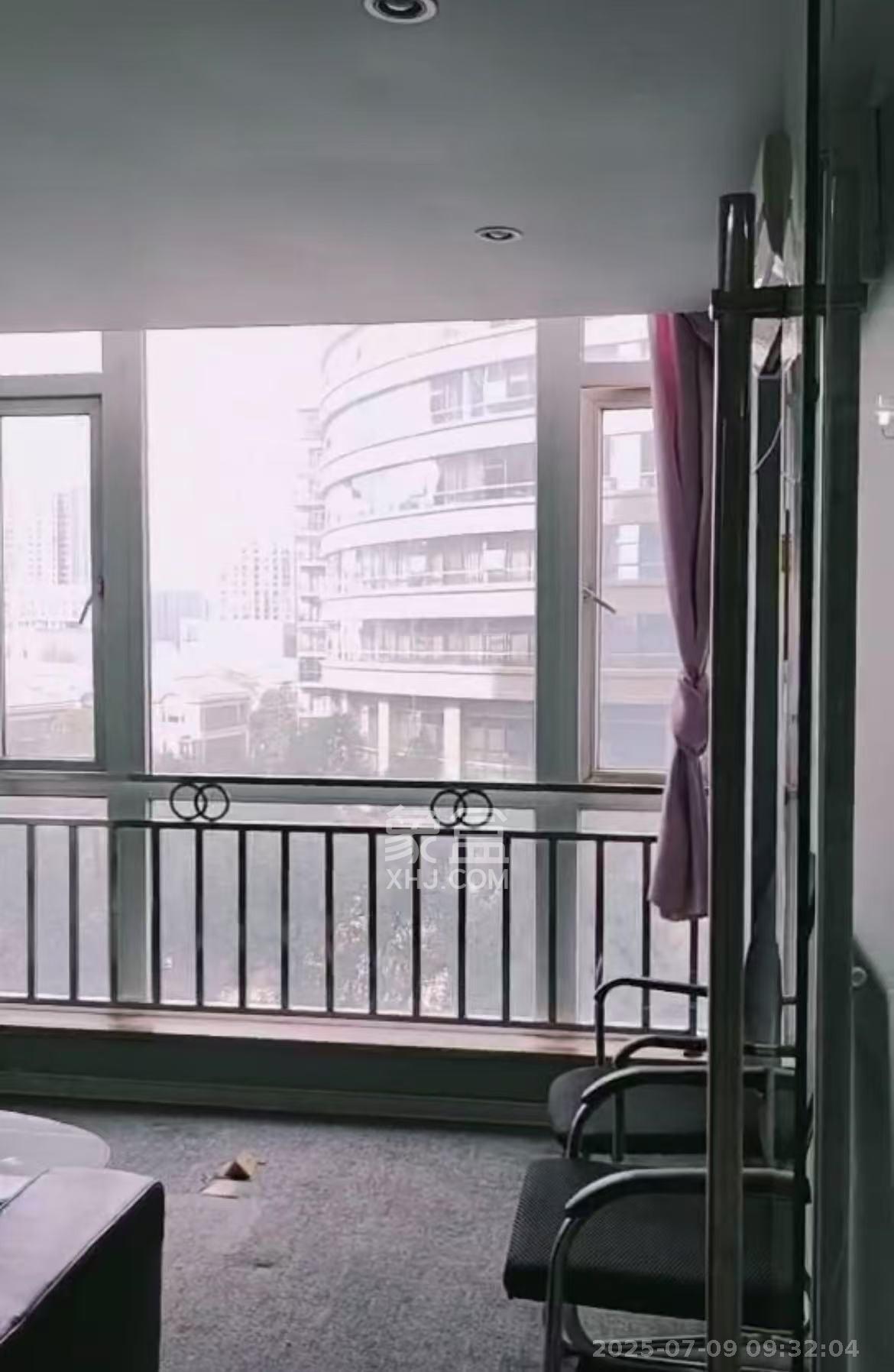 长城华都 2室2厅1卫 2000.0元/月 长城华都 2室2厅1卫 2000.0元/月室内图