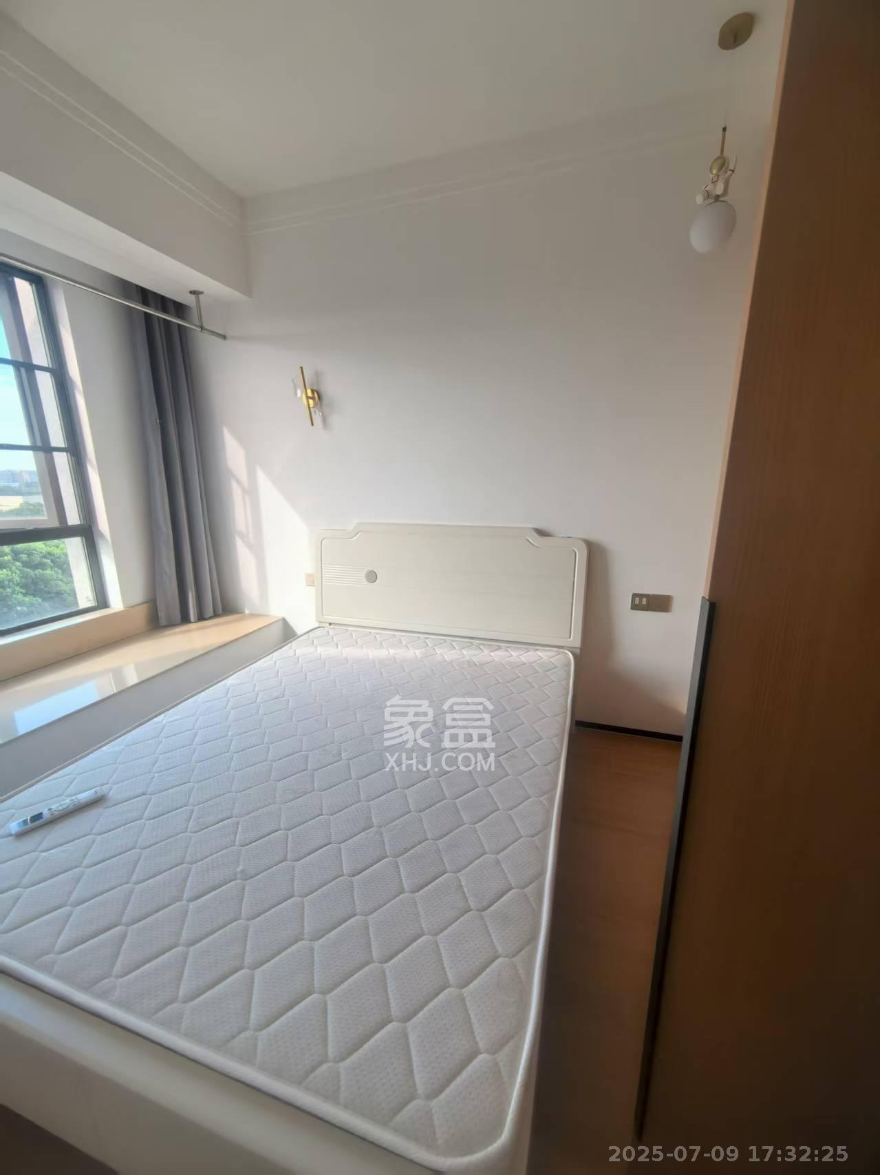光大云启  3室2厅2卫   3000.00元/月室内图