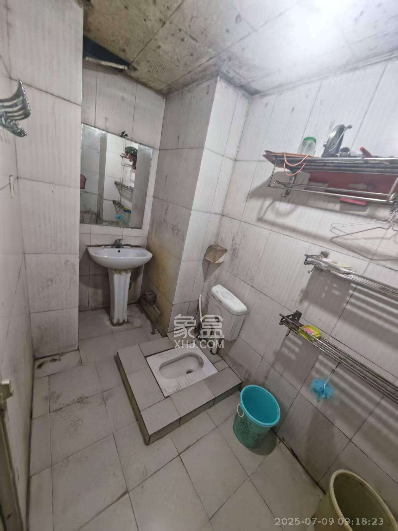 汀兰雅苑  1室1厅1卫    1800.0元/月 汀兰雅苑  1室1厅1卫    1800.0元/月室内图