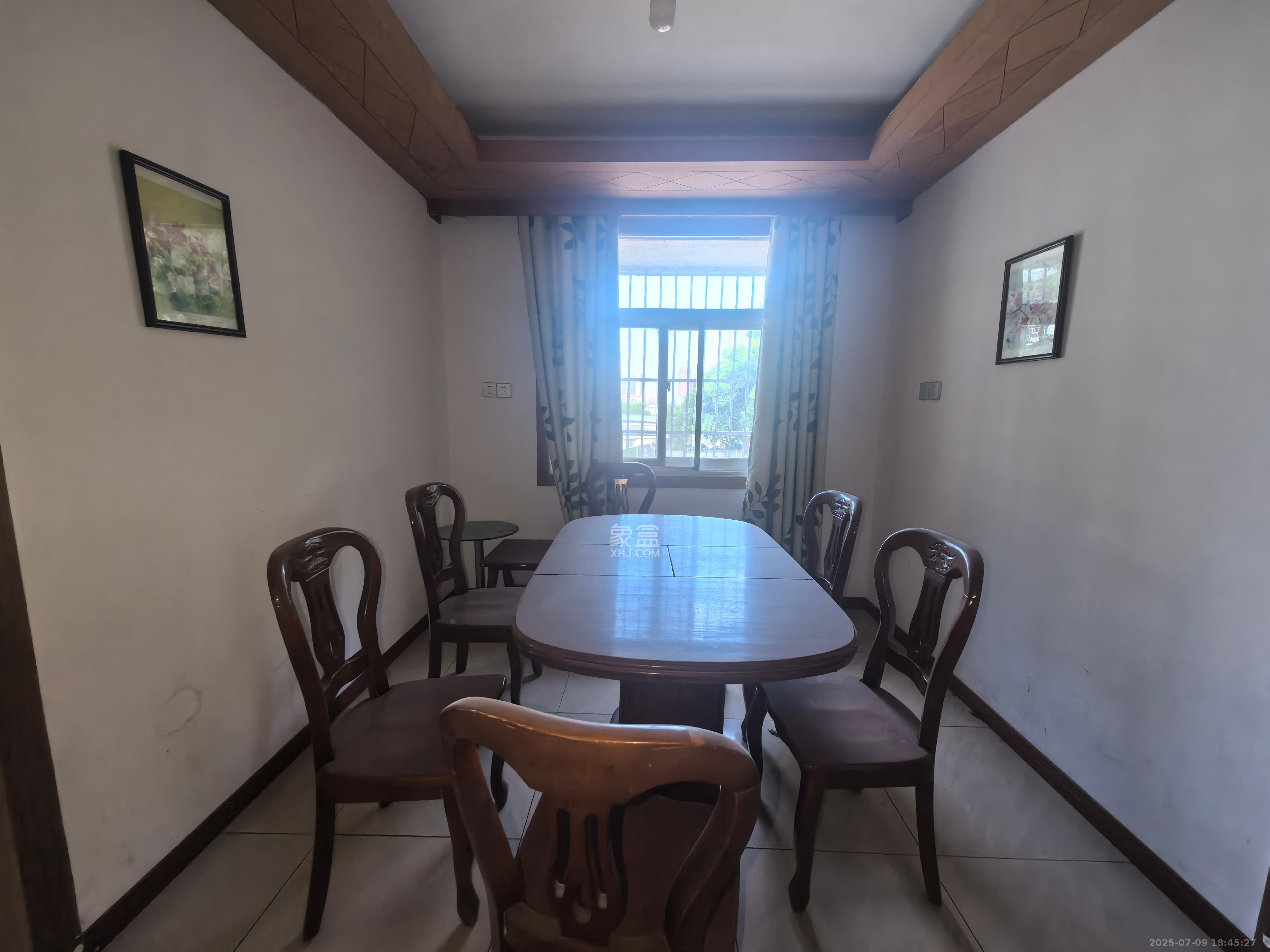 长沙市公共汽车总公司 2室1厅1卫 1400.0元/月 长沙市公共汽车总公司 2室1厅1卫 1400.0元/月室内图