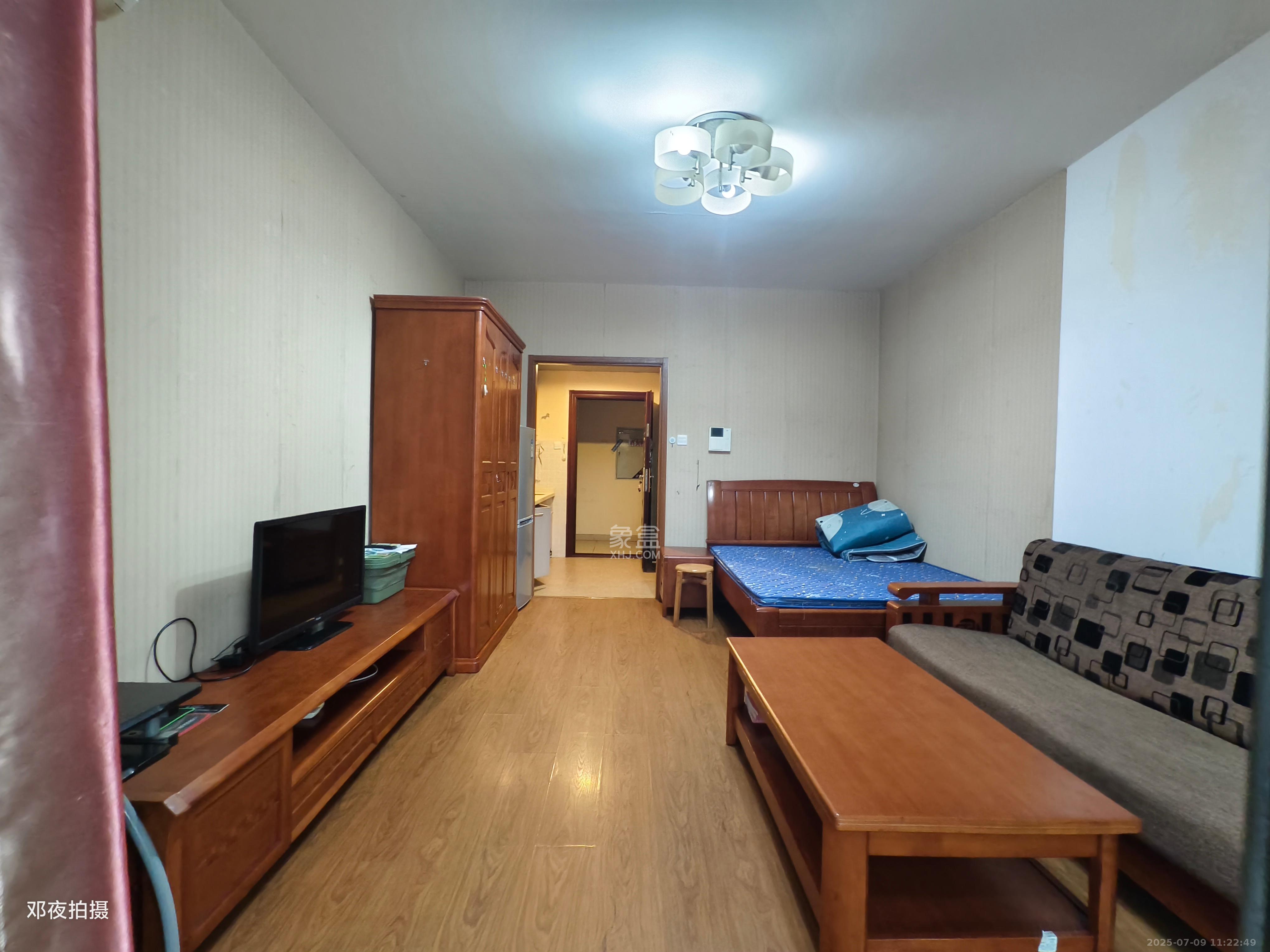 花漾年华(桂花园) 1室1厅1卫 1200.0元/月 花漾年华(桂花园) 1室1厅1卫 1200.0元/月室内图