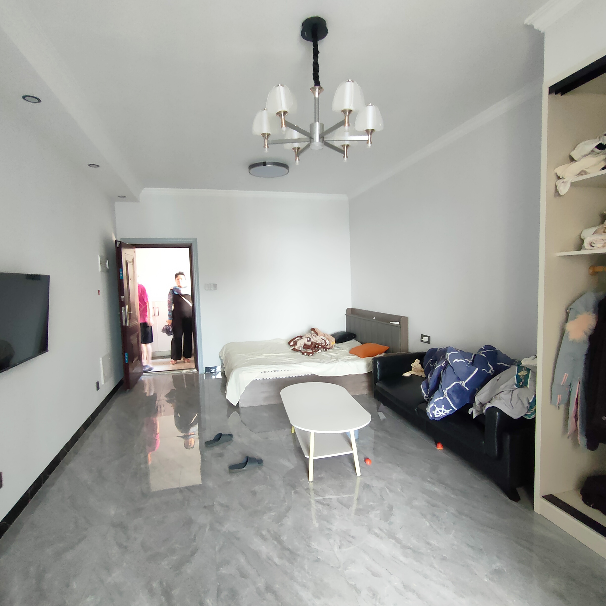 南苑上和三期  1室1厅1卫    32.8万客厅