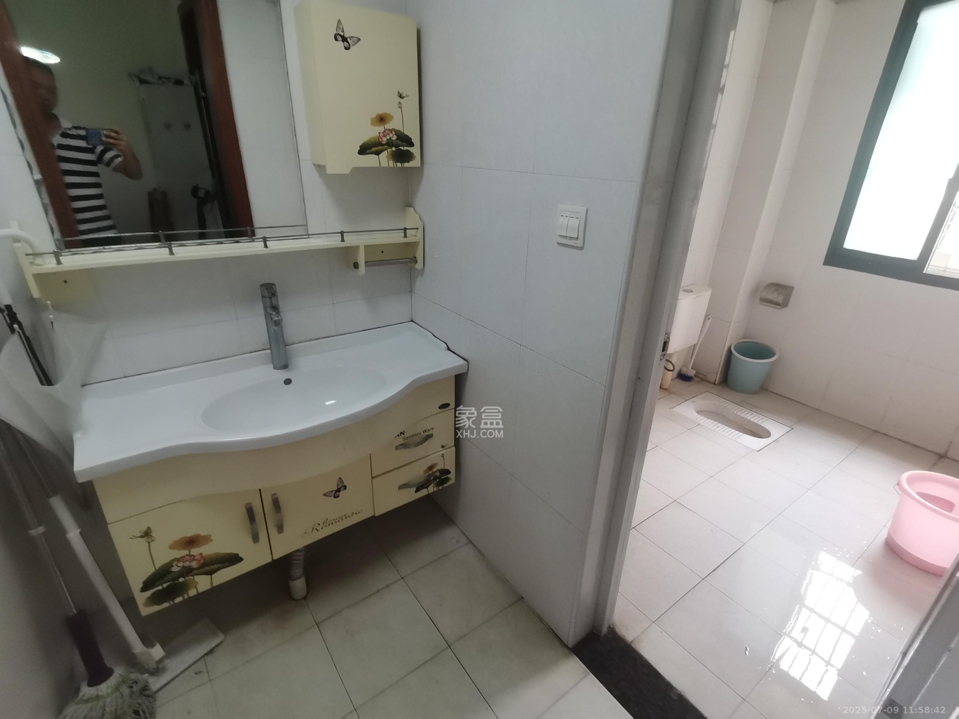 西子湖畔沃府  4室2厅2卫   2800.00元/月室内图