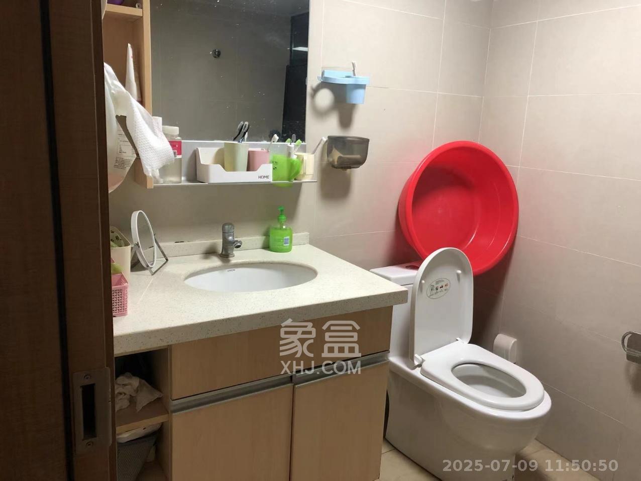 五矿万境蓝山  2室1厅1卫   1800.00元/月室内图