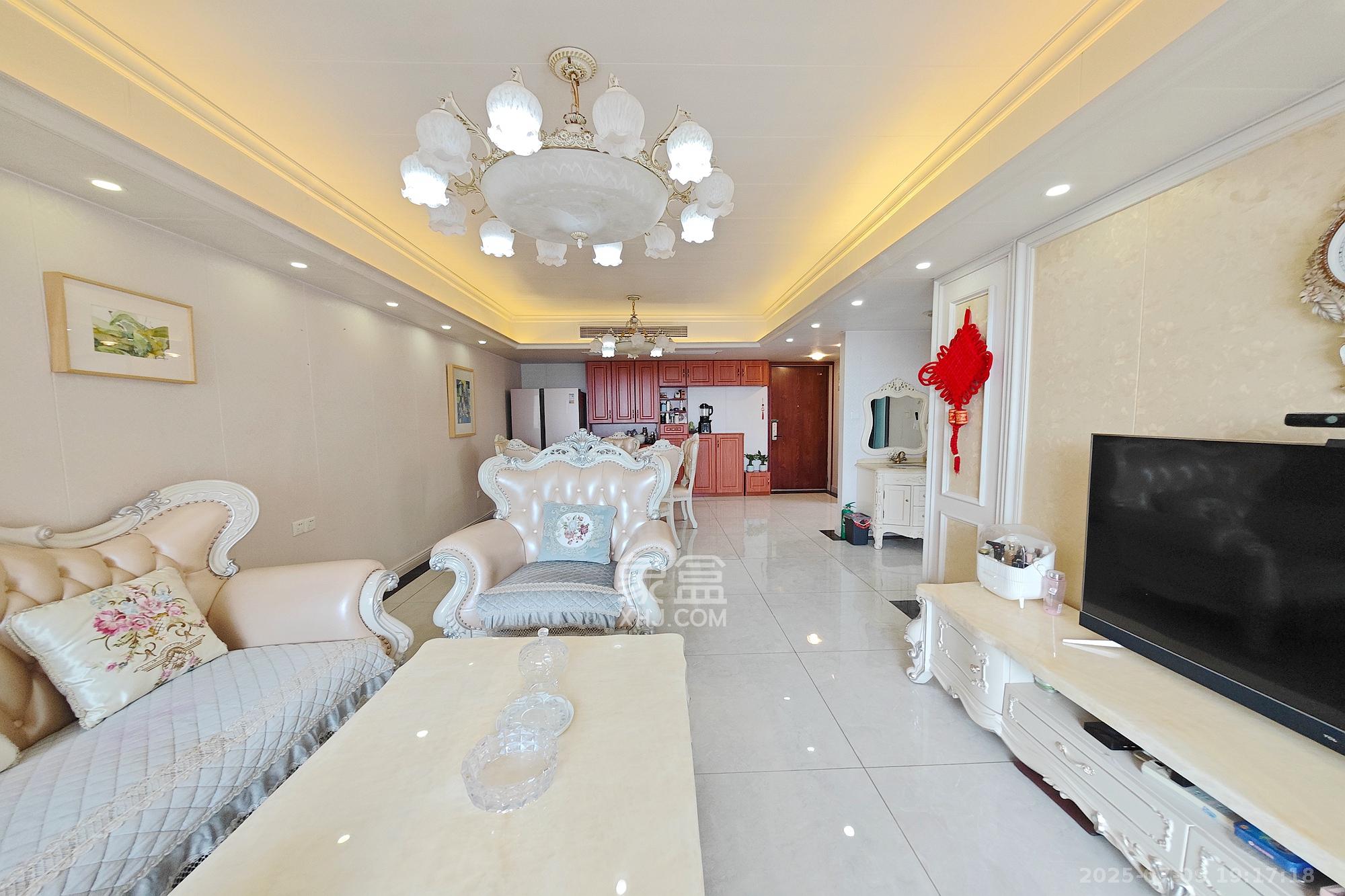 建发中央悦府  4室2厅2卫   178.00万