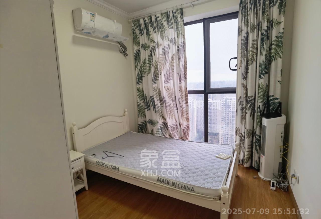 中建信和城  3室2厅1卫   2800.00元/月室内图