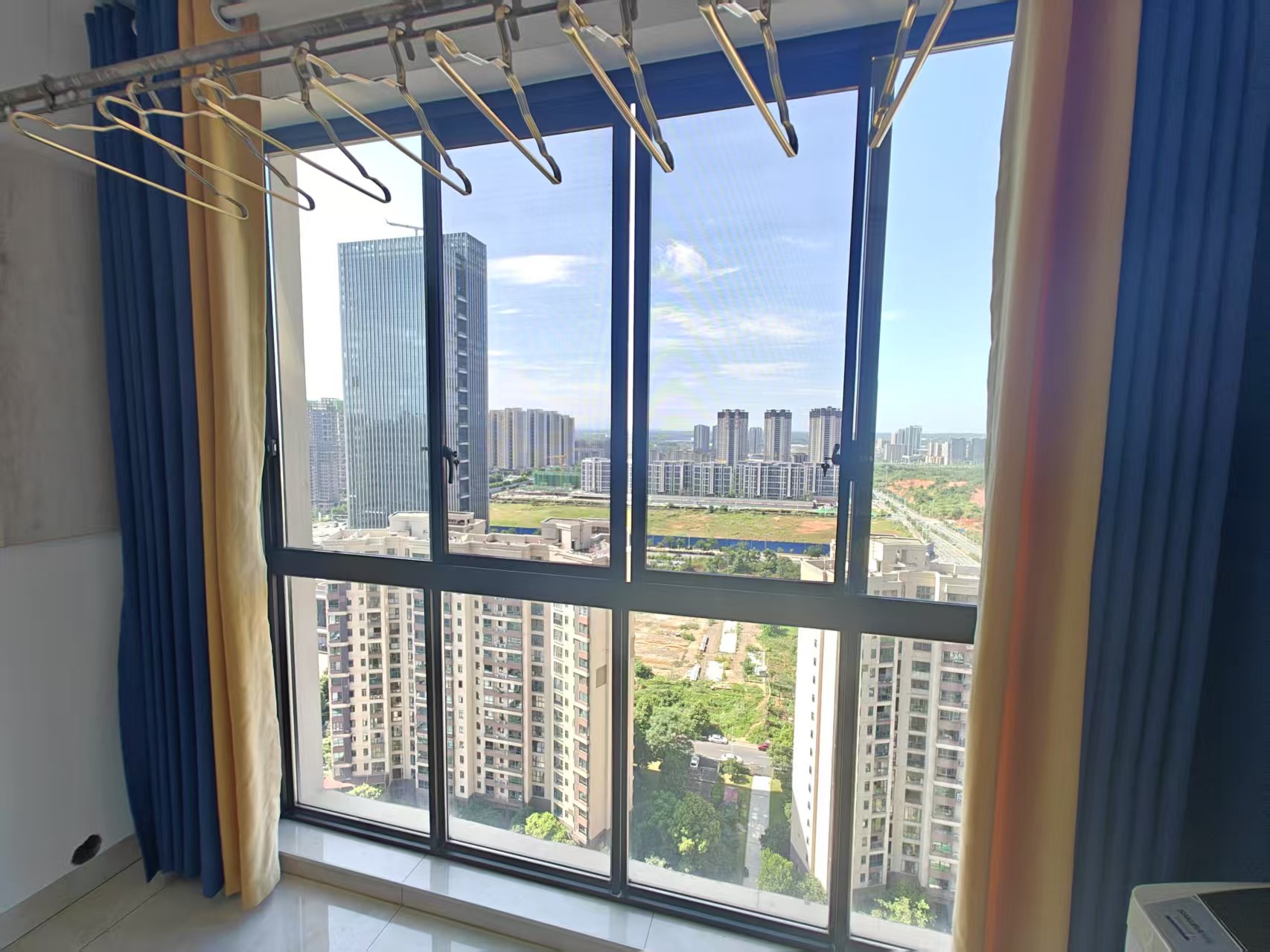 武广国际学苑  3室2厅1卫    72.8万 武广国际学苑  3室2厅1卫    72.8万室内图