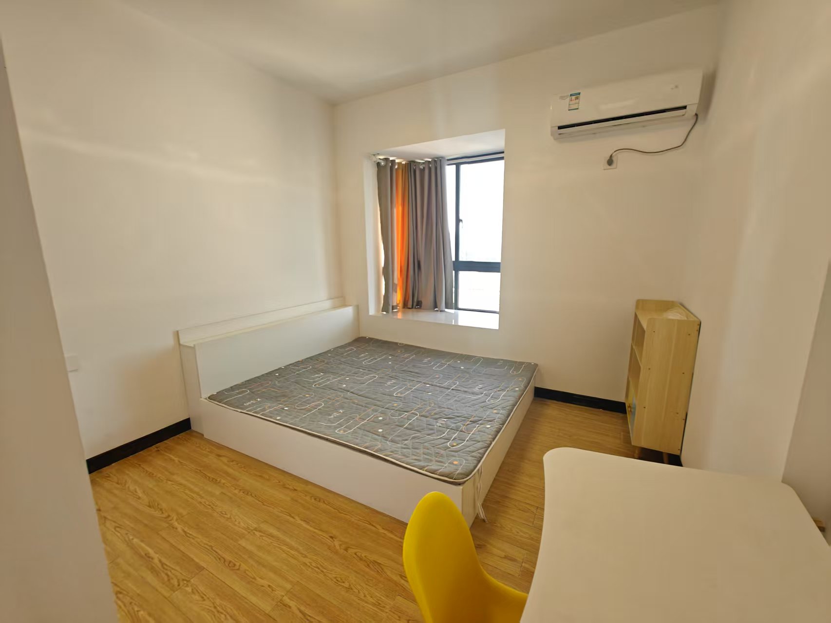 武广国际学苑  3室2厅1卫    72.8万 武广国际学苑  3室2厅1卫    72.8万室内图