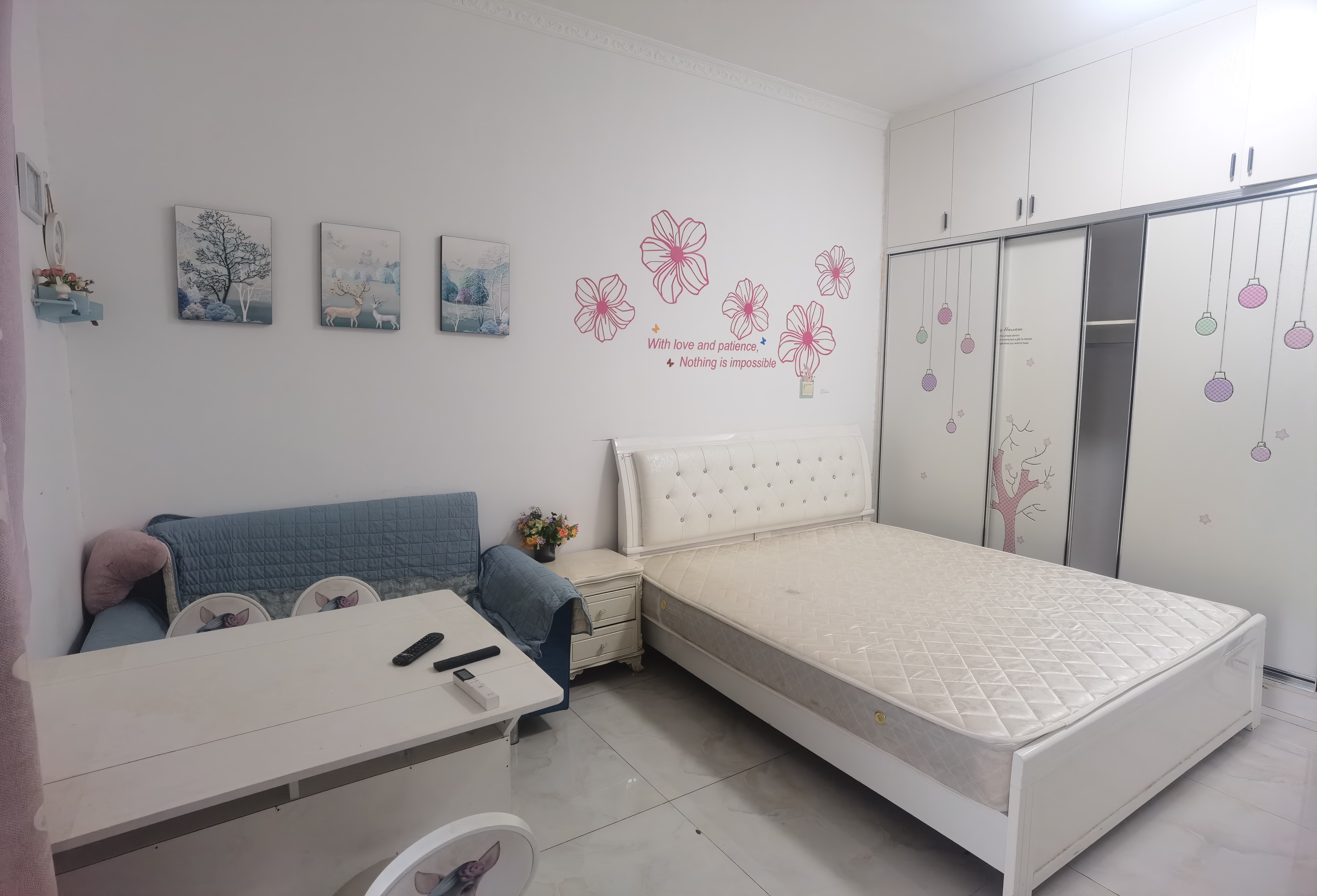 蓝筹公寓1栋  1室1厅1卫    13.0万 蓝筹公寓1栋  1室1厅1卫    13.0万室内图