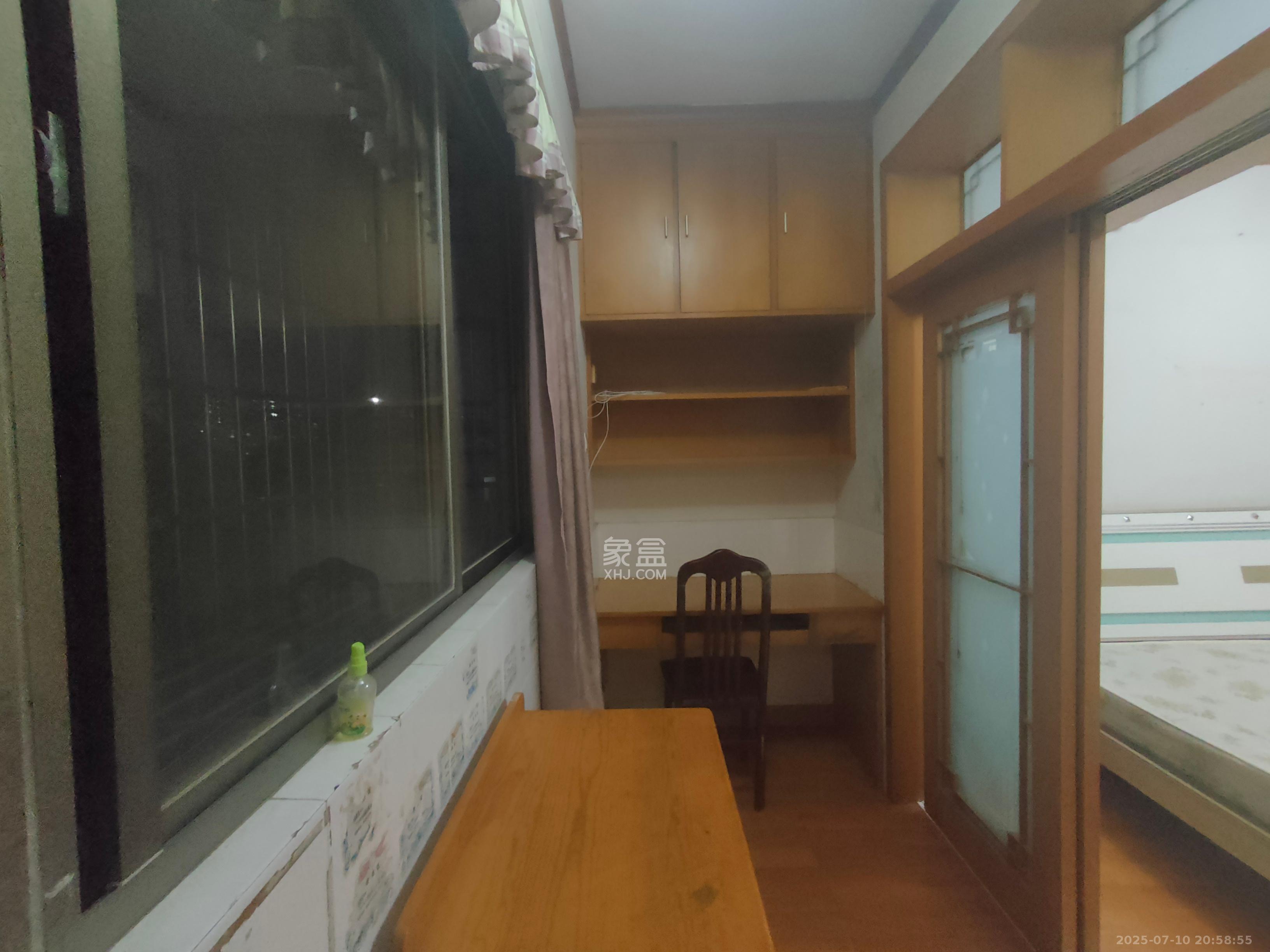 中建五局信和苑一区  2室2厅1卫   1500.00元/月室内图