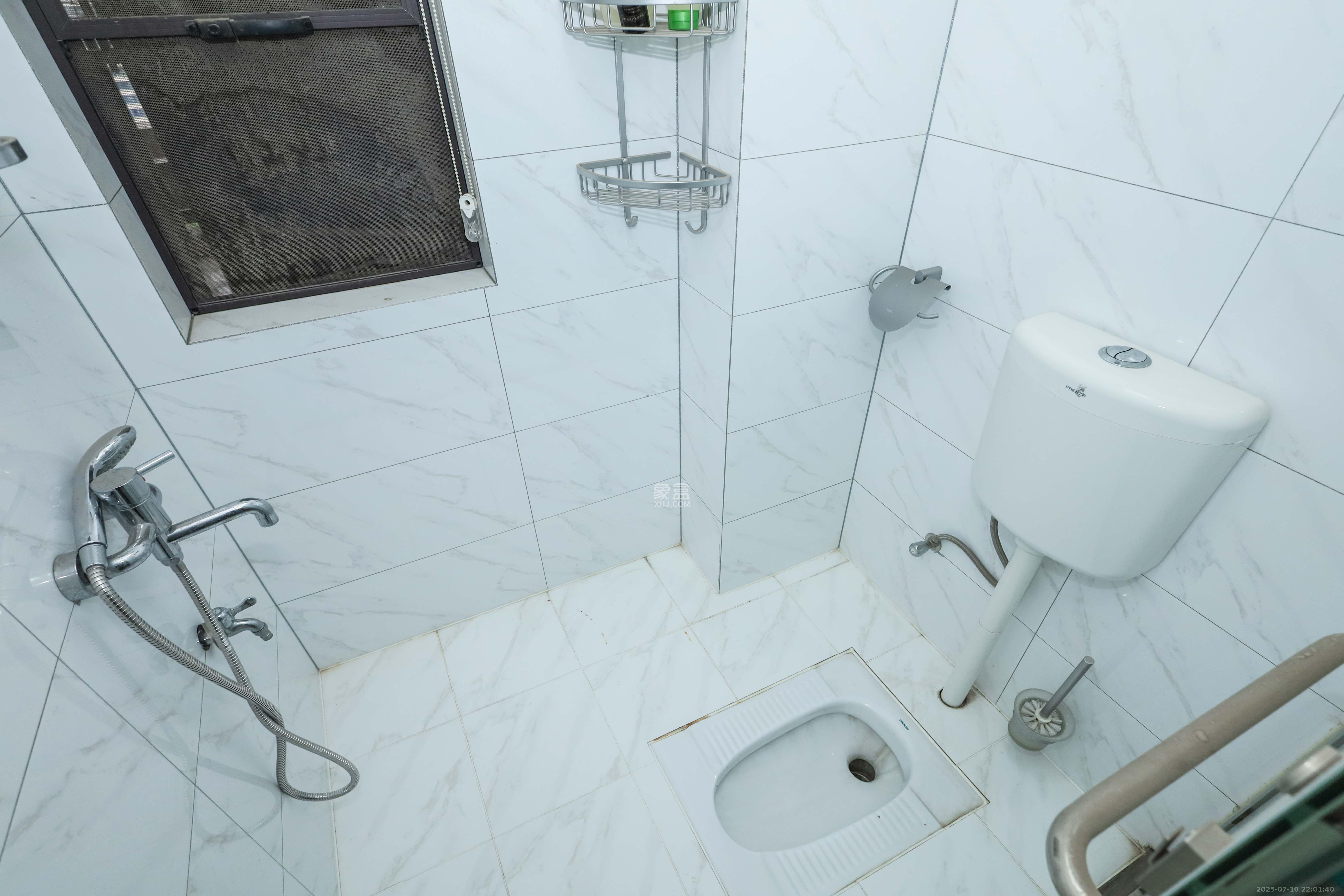 卓越浅水湾  3室2厅2卫   2800.00元/月室内图