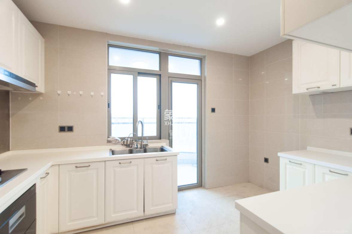 梅溪湖金茂府(金茂广场)(金茂览秀城) 4室2厅3卫 8000.0元/月 梅溪湖金茂府(金茂广场)(金茂览秀城) 4室2厅3卫 8000.0元/月室内图