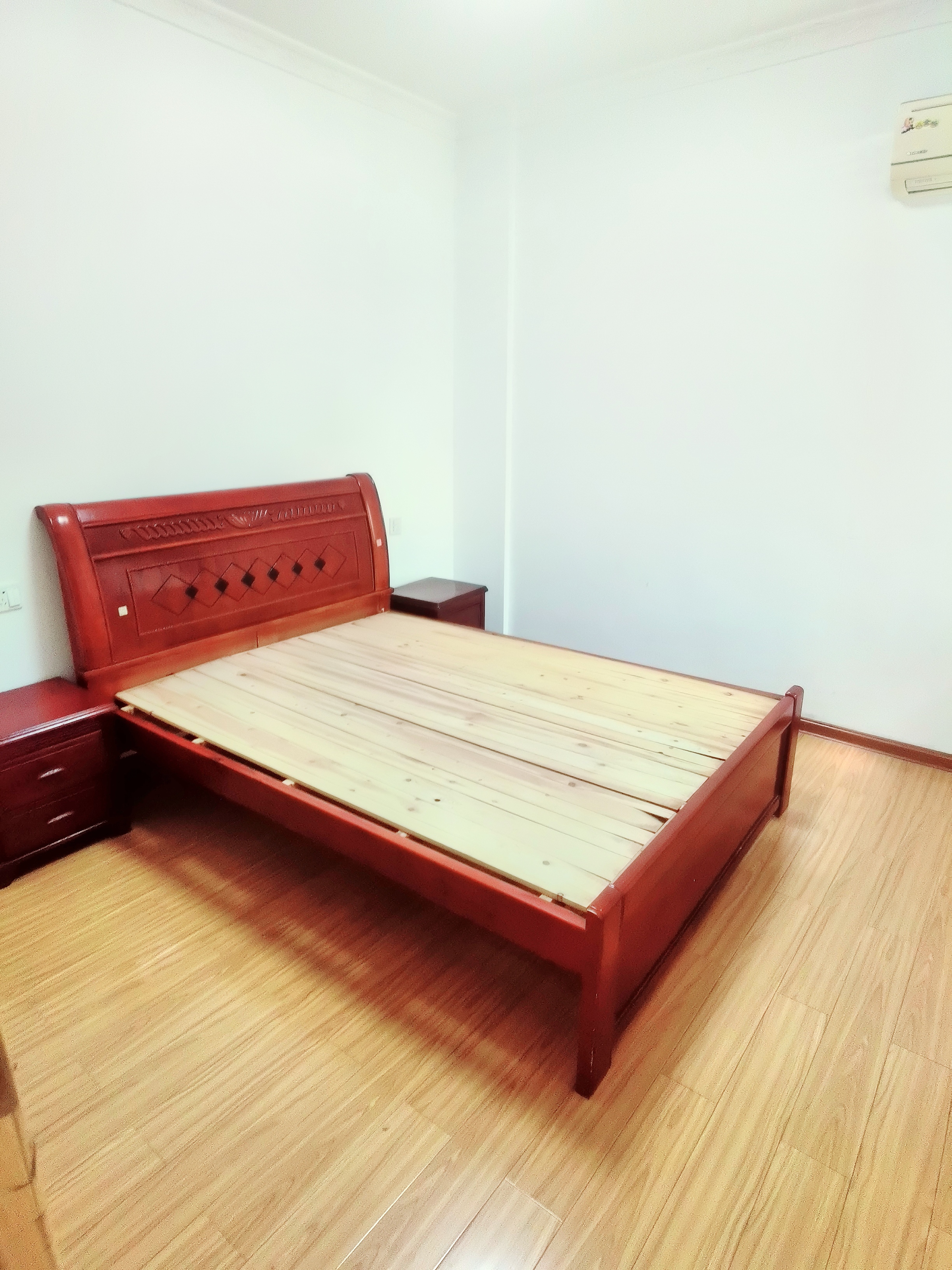 太一御江城  2室1厅1卫    1250.0元/月室内图