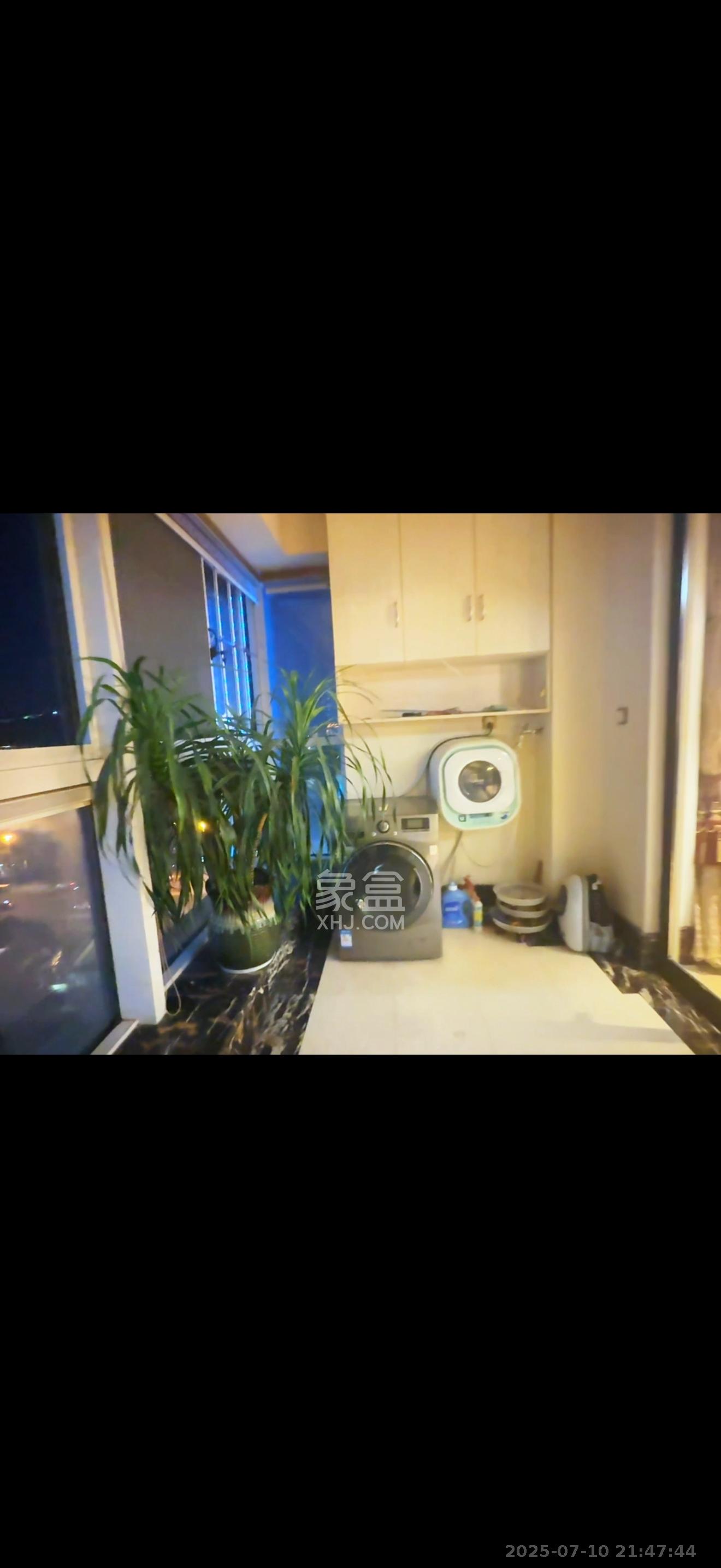 万达公馆  3室2厅4卫    10000.0元/月室内图