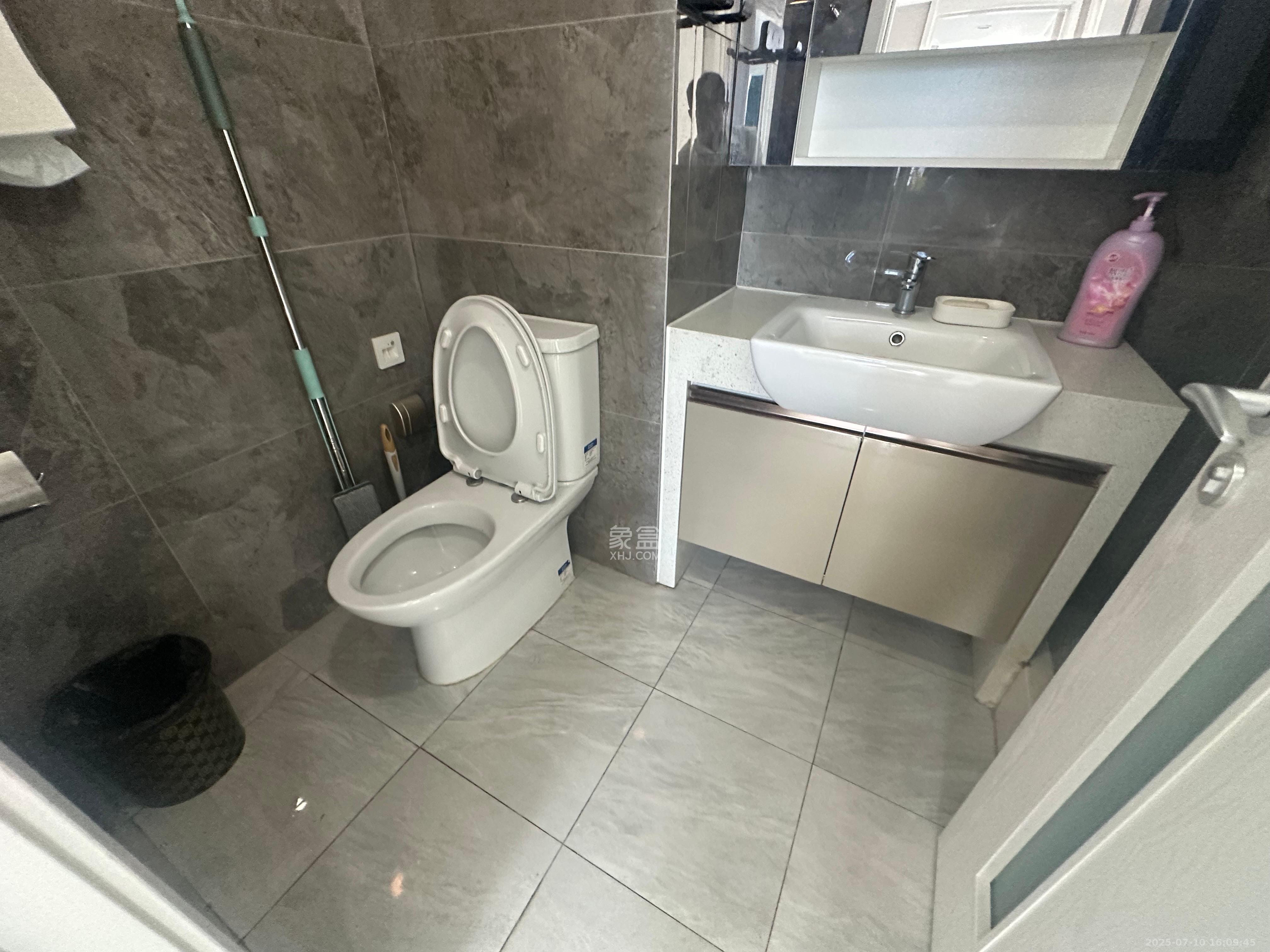 华远华时代 4室1厅2卫 5000.0元/月 华远华时代 4室1厅2卫 5000.0元/月室内图